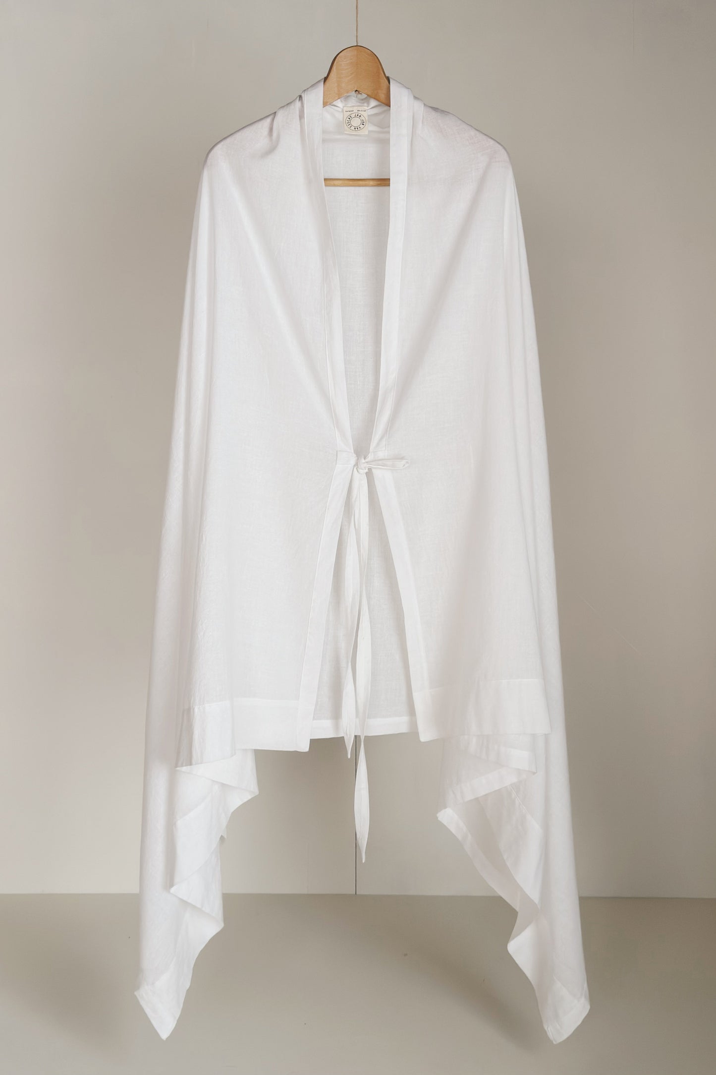 GRANDE ÉCHARPE CACHEMIRE JAN-JAN VAN ESSCHE EN VOILE DE COTON KHADI BLANC CASSÉ