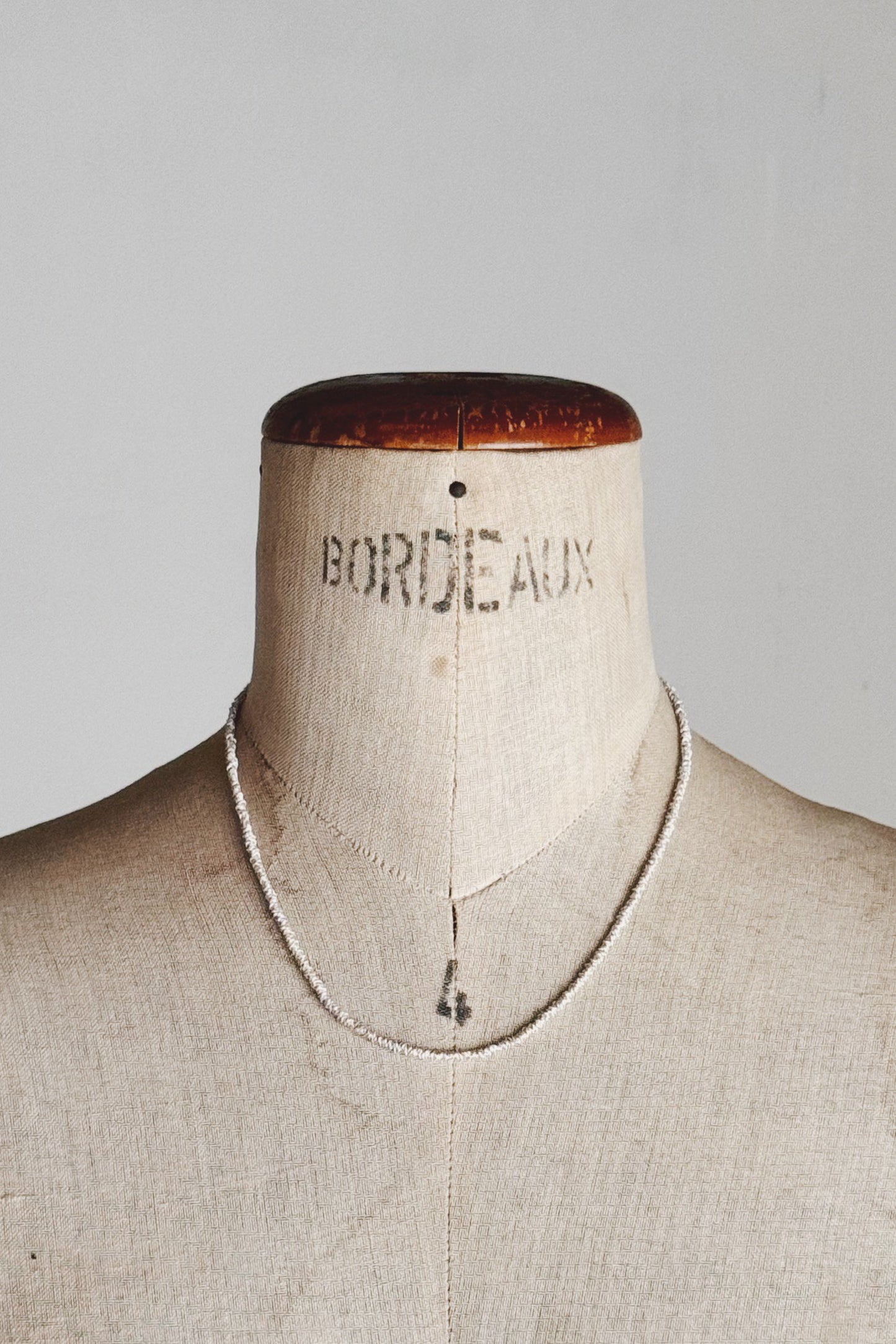 17 STEPHANIE SCHNEIDER COLLIER FRONCÉ EN ARGENT STERLING 925