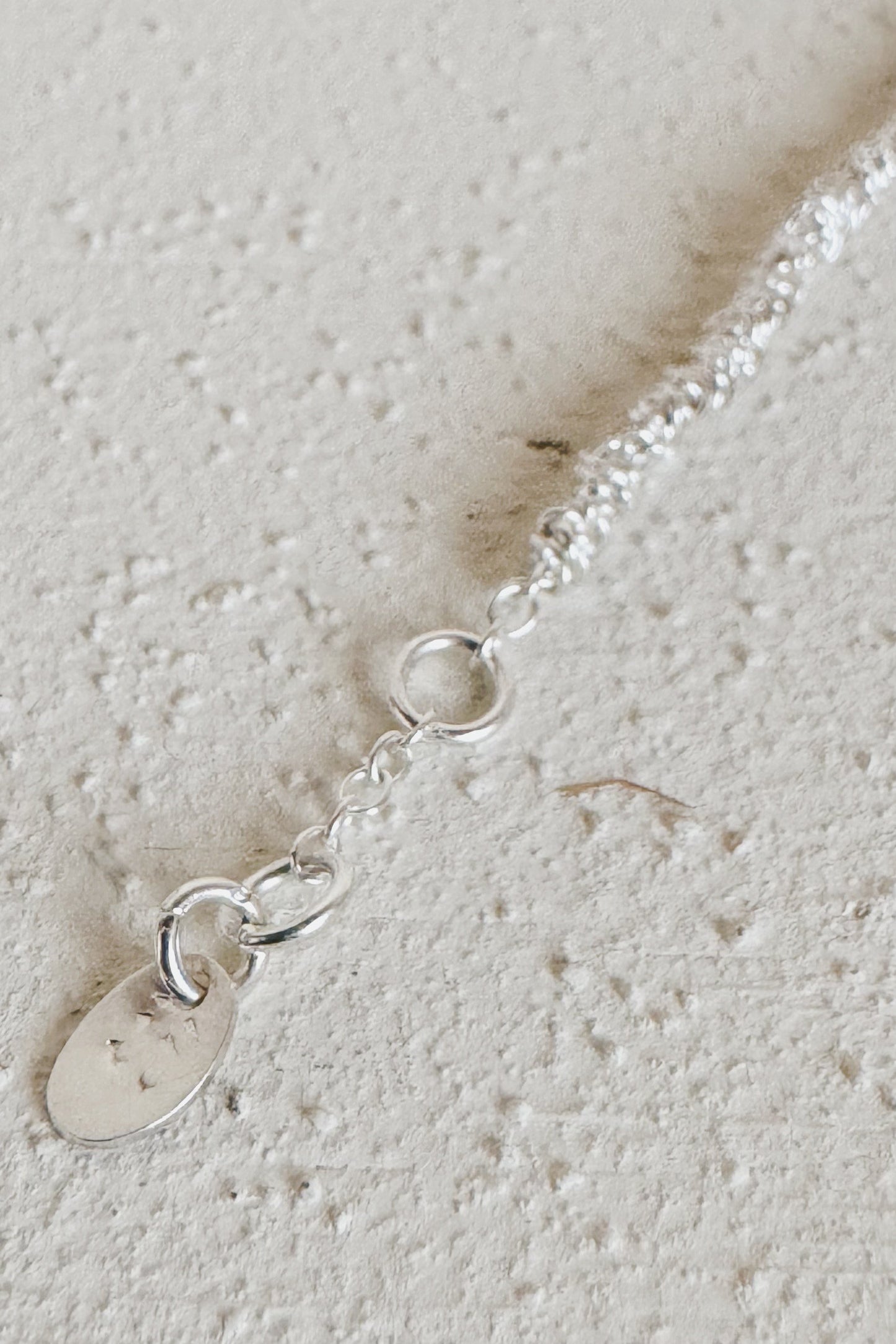 17 STEPHANIE SCHNEIDER COLLIER FRONCÉ EN ARGENT STERLING 925