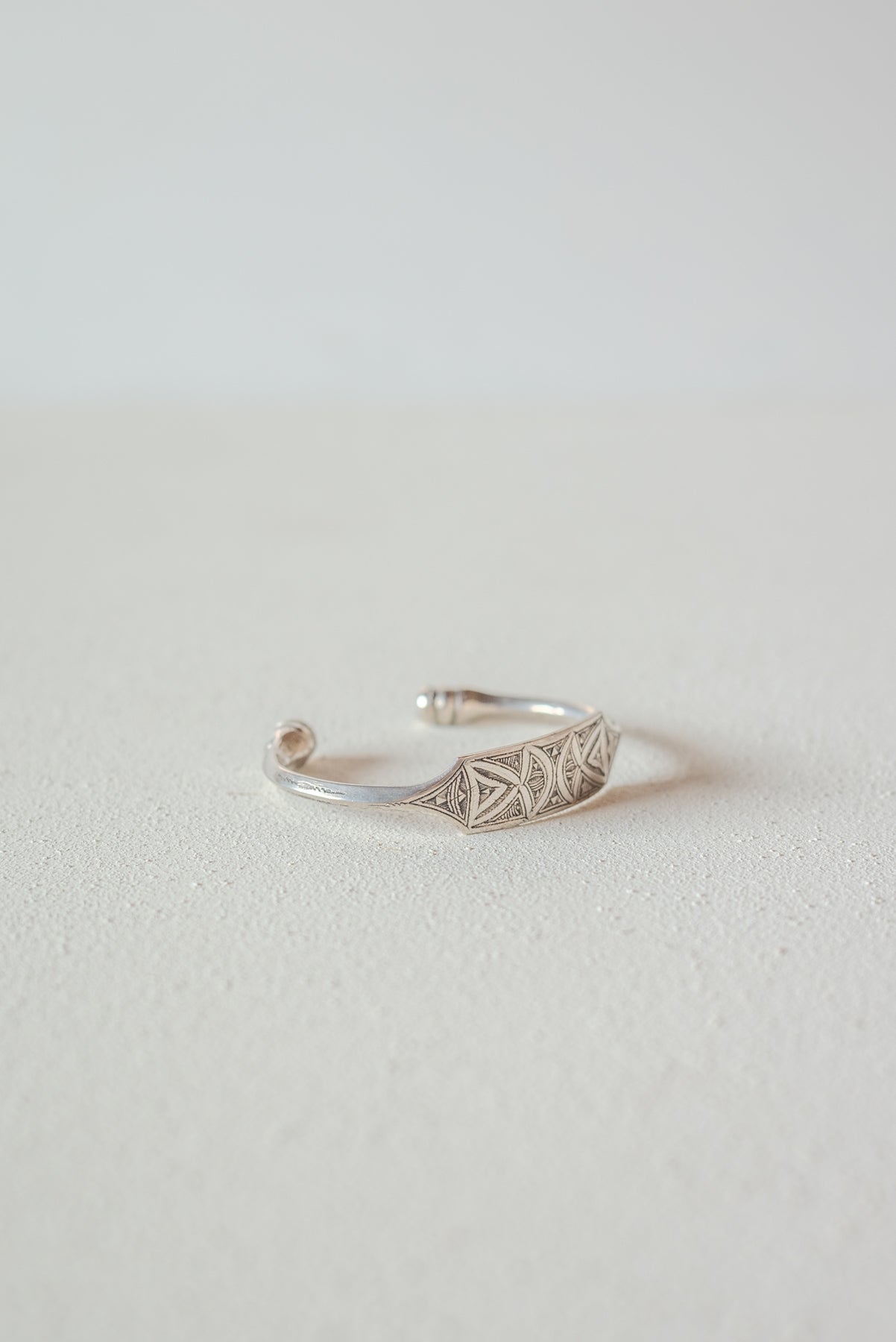 ZAMZAM JEWELRY TUAREG ANTIQUE SILVER BRACELET