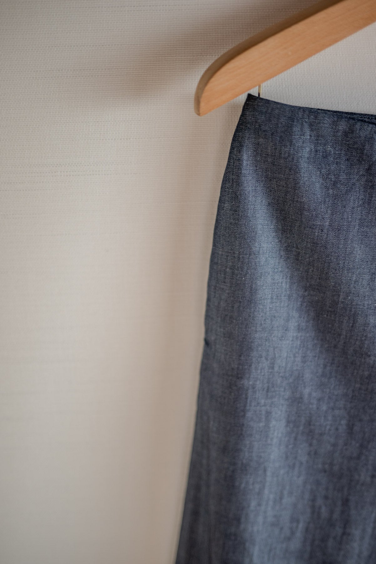TAILORED TROUSERS BLUE DENIM GABRIELA COLL GARMENTS