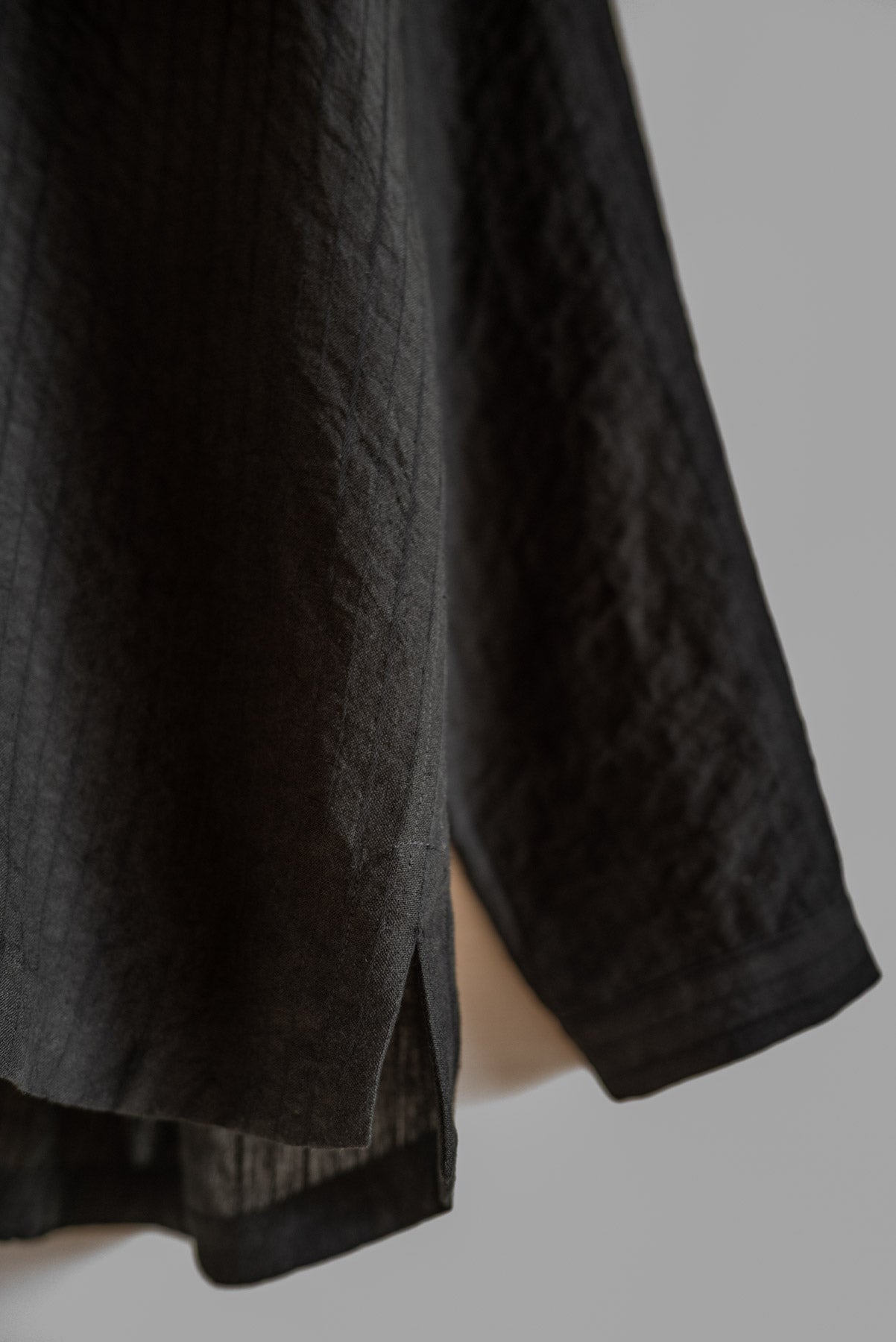 JAN-JAN VAN ESSCHE CHEMISE À ENFANTS COUPE LARGE COTON LIN RELIEF RAYÉ NOIR