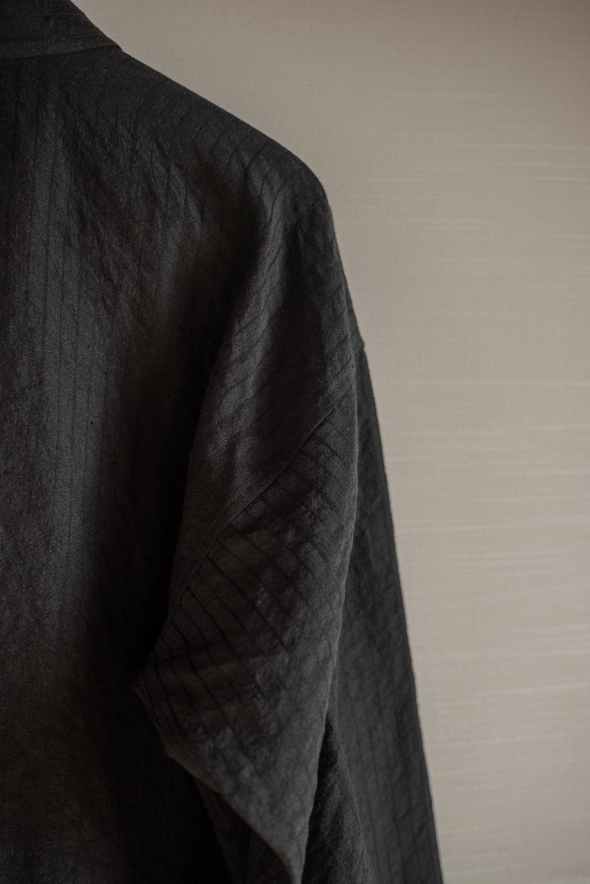 JAN-JAN VAN ESSCHE CHEMISE À ENFANTS COUPE LARGE COTON LIN RELIEF RAYÉ NOIR