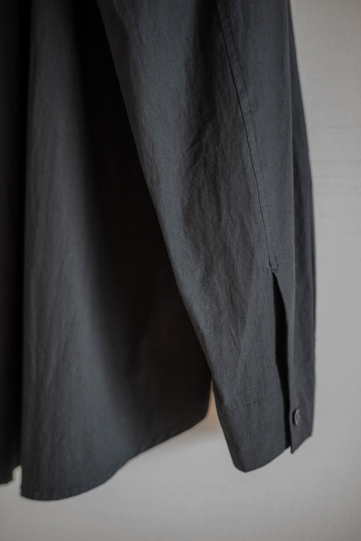 CHEMISE EN FORME DE NUAGE MACHINE À ÉCRIRE ULTRA DENSE UNKRUID