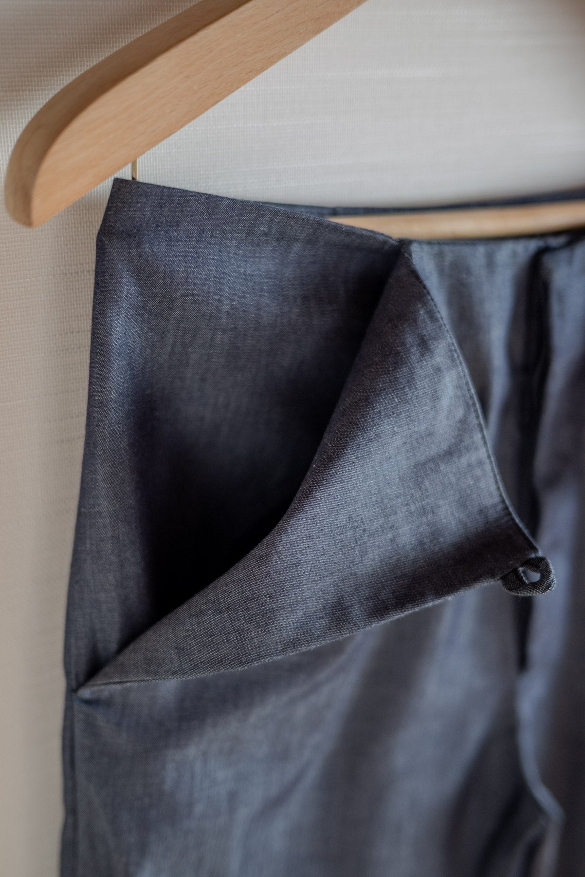 TAILORED TROUSERS BLUE DENIM GABRIELA COLL GARMENTS
