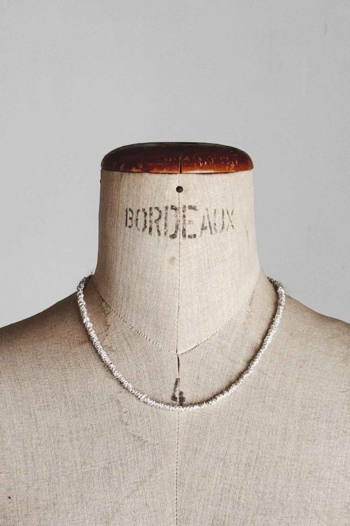 17 STEPHANIE SCHNEIDER COLLIER FRONCÉ EN ARGENT STERLING 925 ET MOHAIR