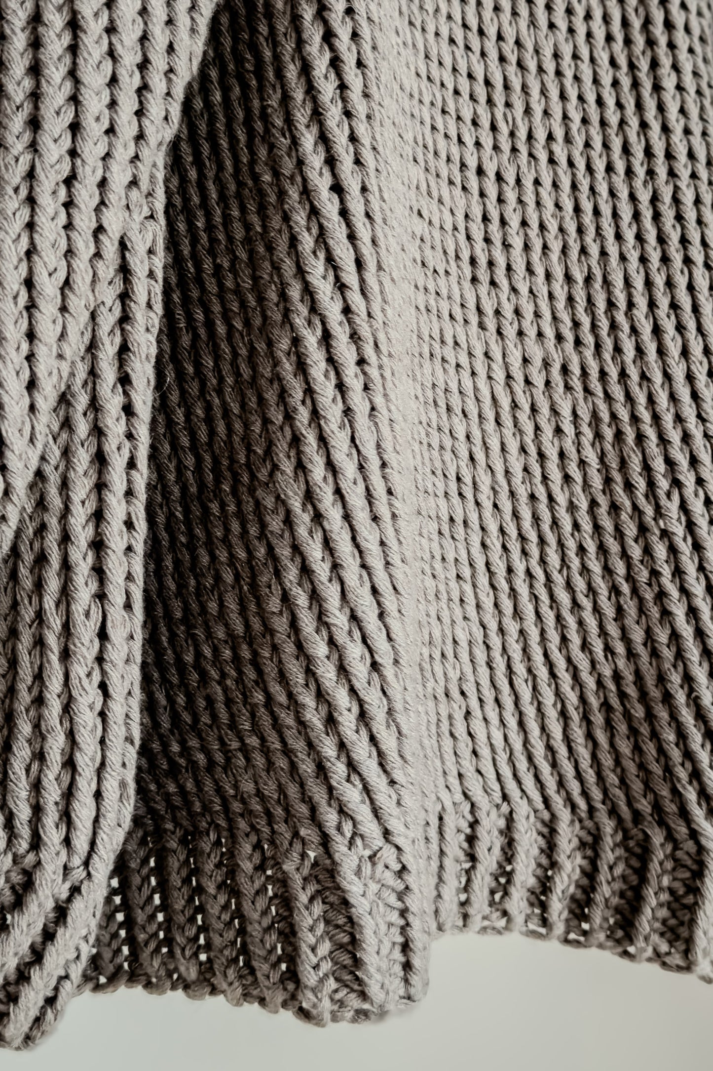 KNIT#40 - NATURAL GRAY YAK - JAN JAN VAN ESSCHE