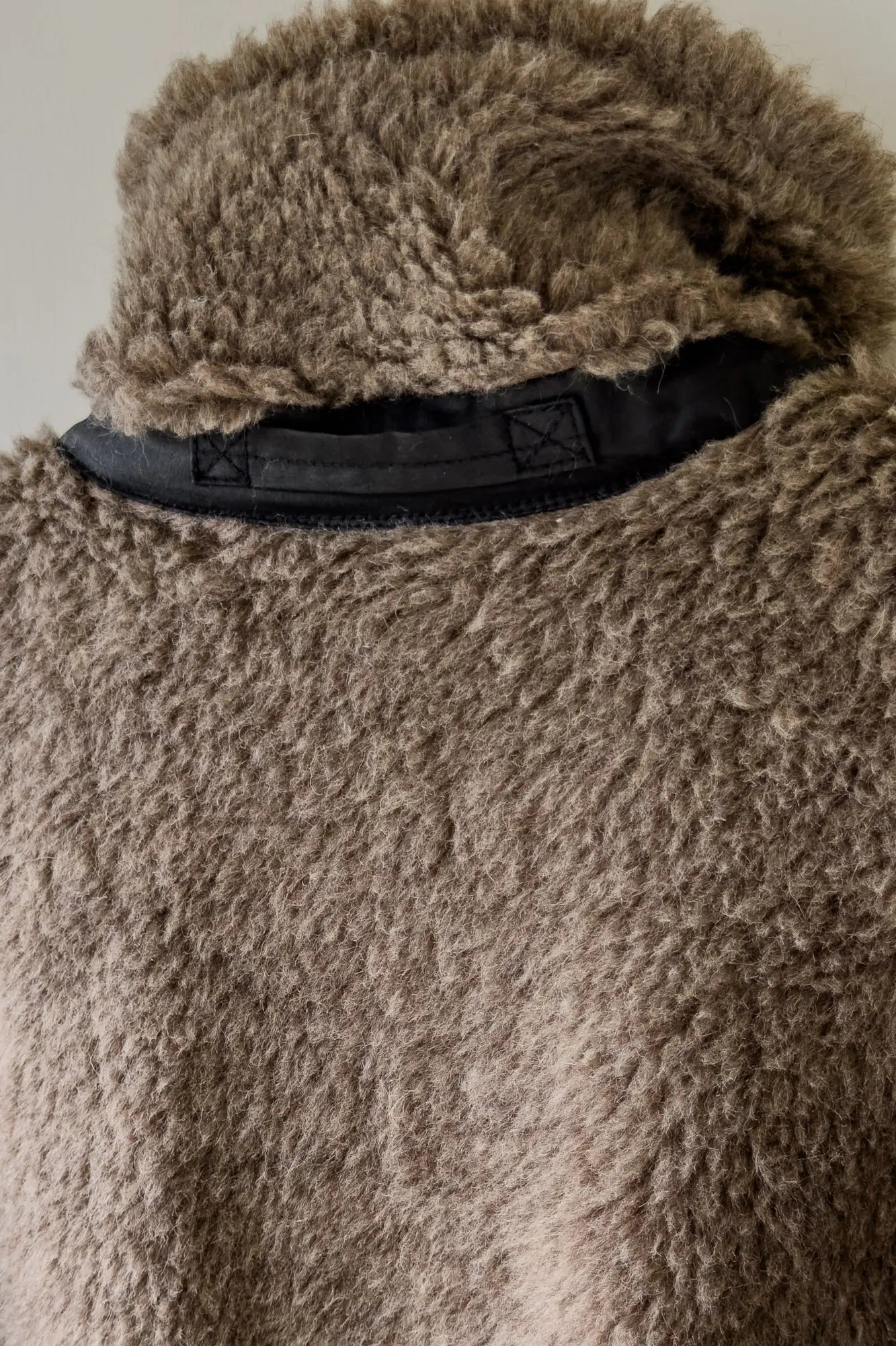 JAN-JAN VAN ESSCHE REVERSIBLE TEDDY/ WATER RESISTANT JACKET TEDDY NATURAL GRAY