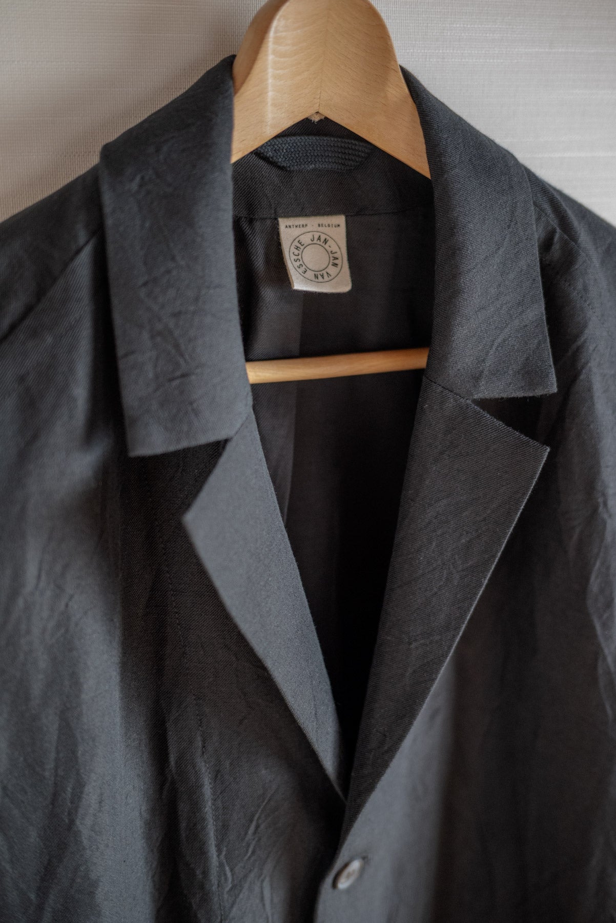 JAN-JAN VAN ESSCHE BLAZER-STYLE OVERCOAT PITCH BLACK