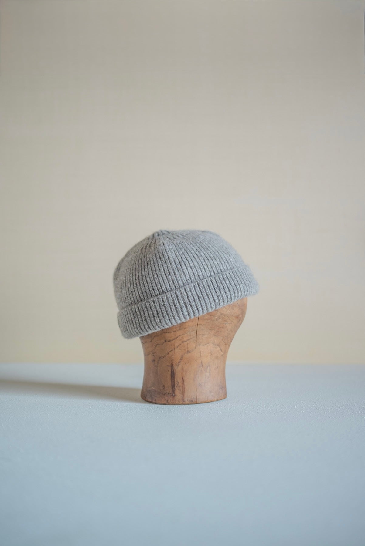 JAN-JAN VAN ESSCHE CLASSIC BEANIE GREY YAK
