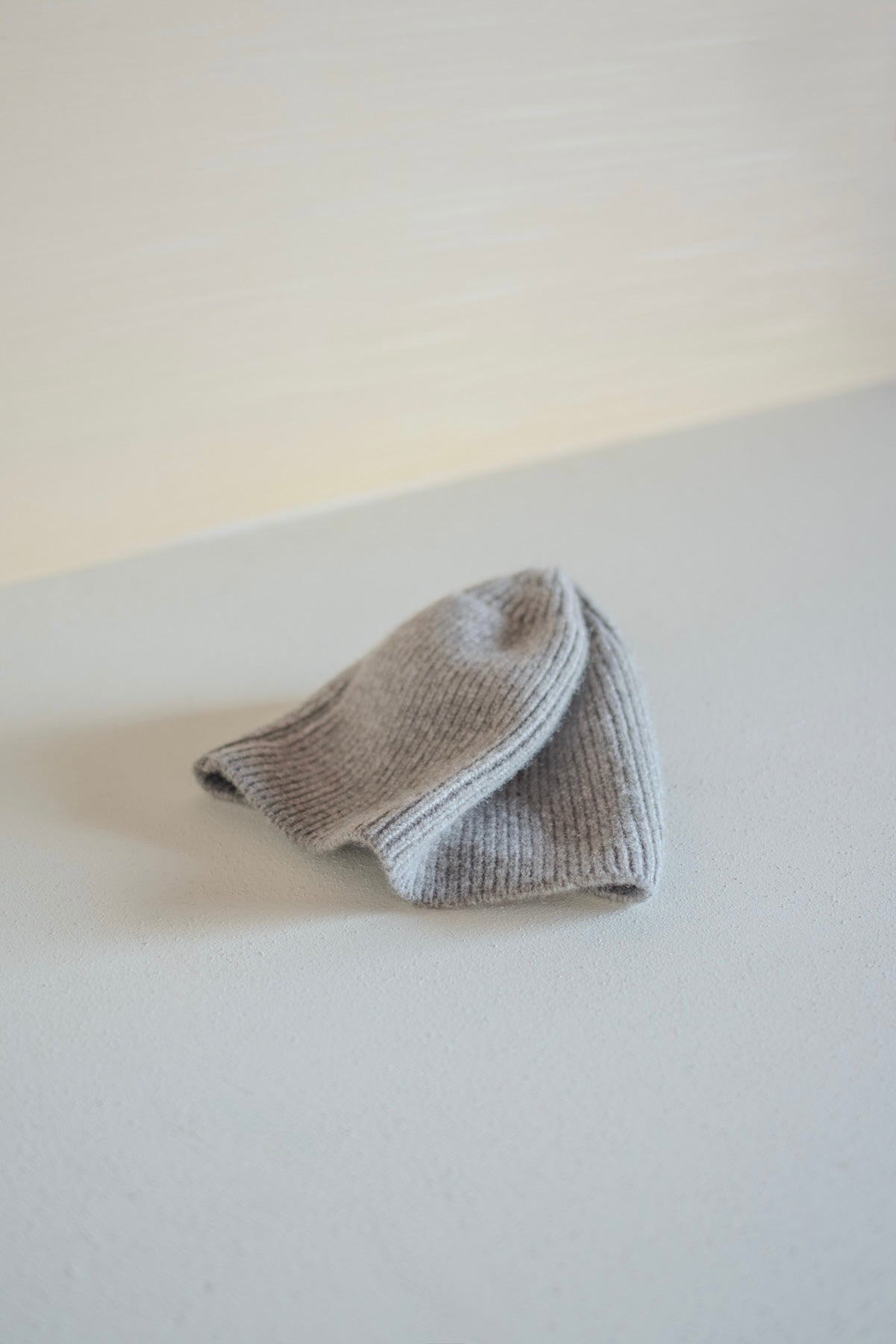 JAN-JAN VAN ESSCHE CLASSIC BEANIE GREY YAK