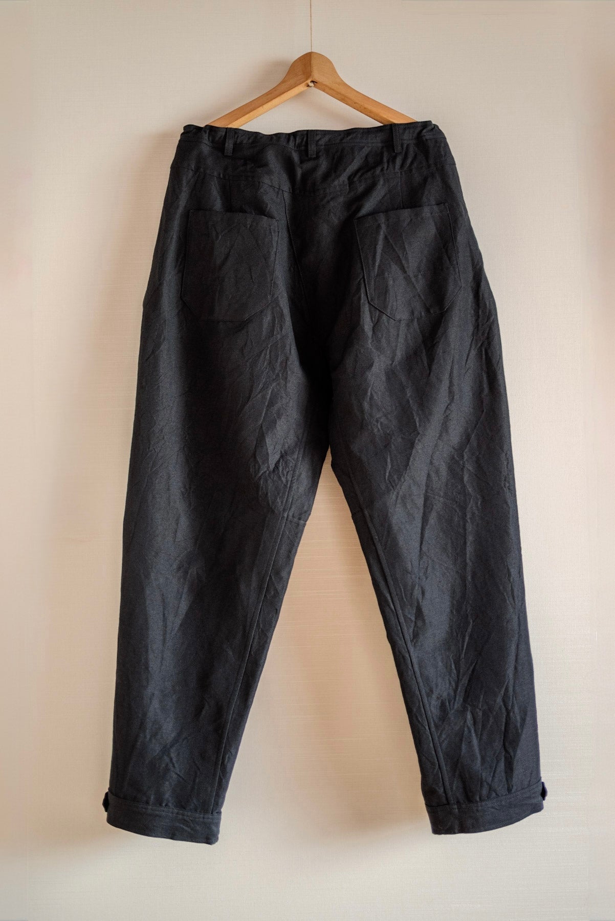 PANTALON À DOUBLE PLISSÉ JAN-JAN VAN ESSCHE