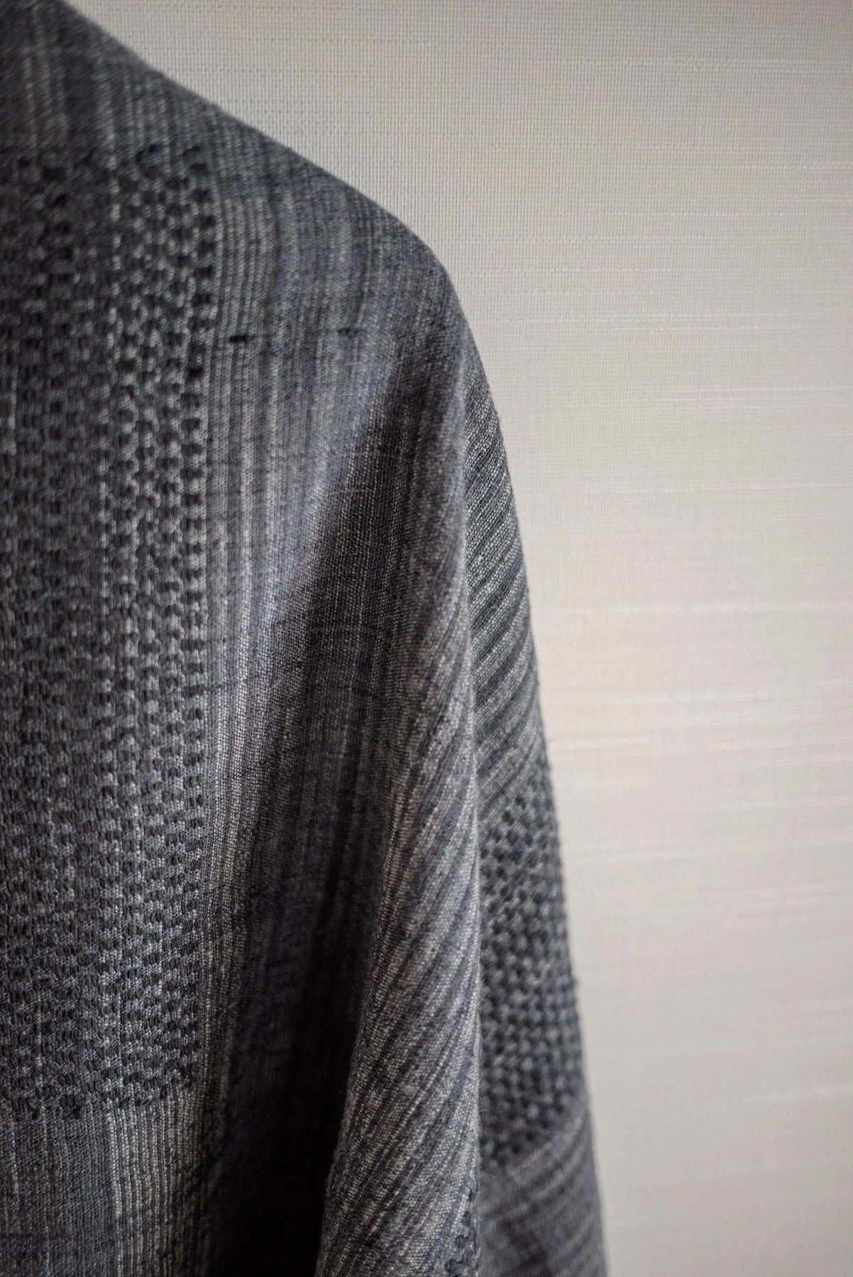 JAN-JAN VAN ESSCHE ERI SILK HANDWOVEN STOLE