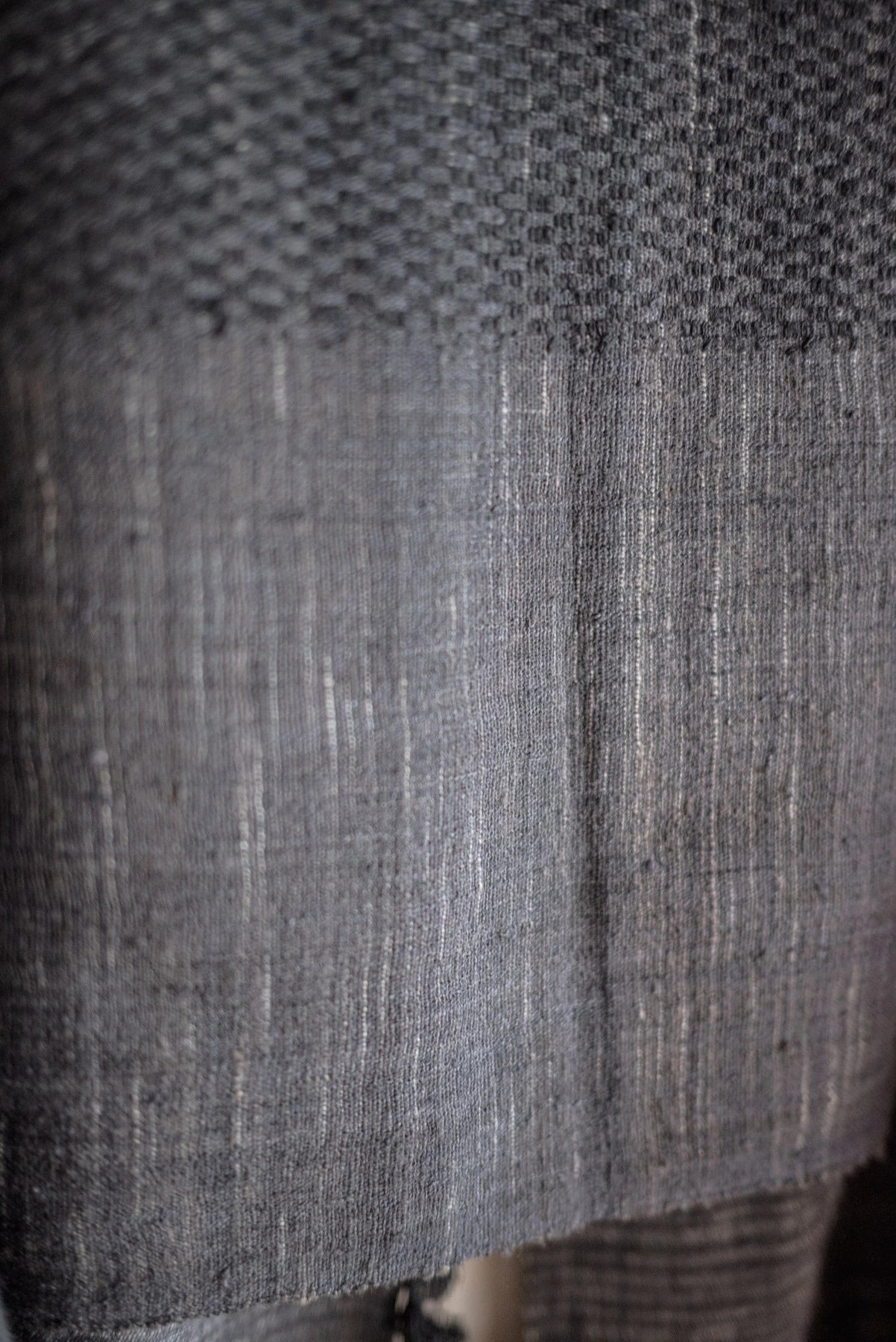 JAN-JAN VAN ESSCHE ERI SILK HANDWOVEN STOLE