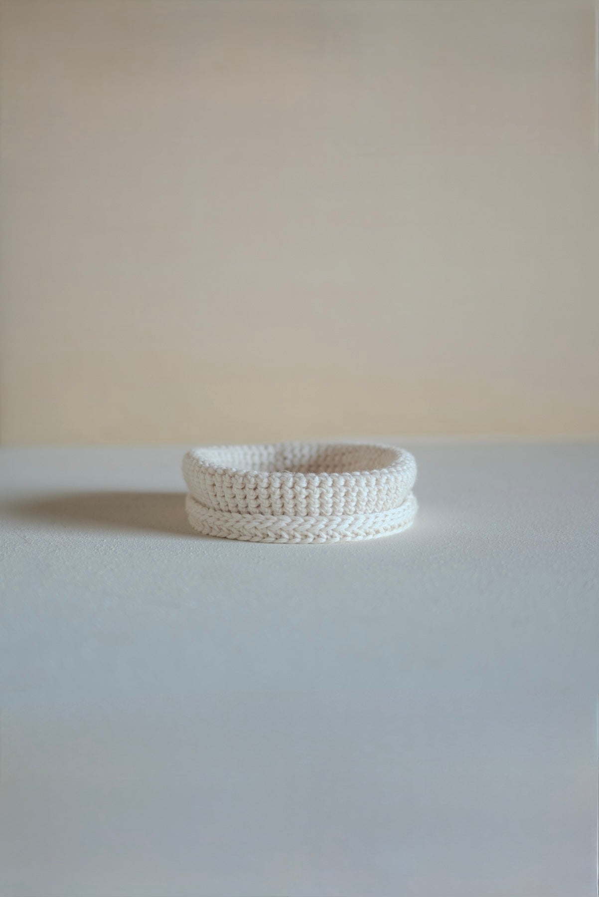 JAN-JAN VAN ESSCHE HAND CROCHETED BEANIE WOOL LINO WHITE