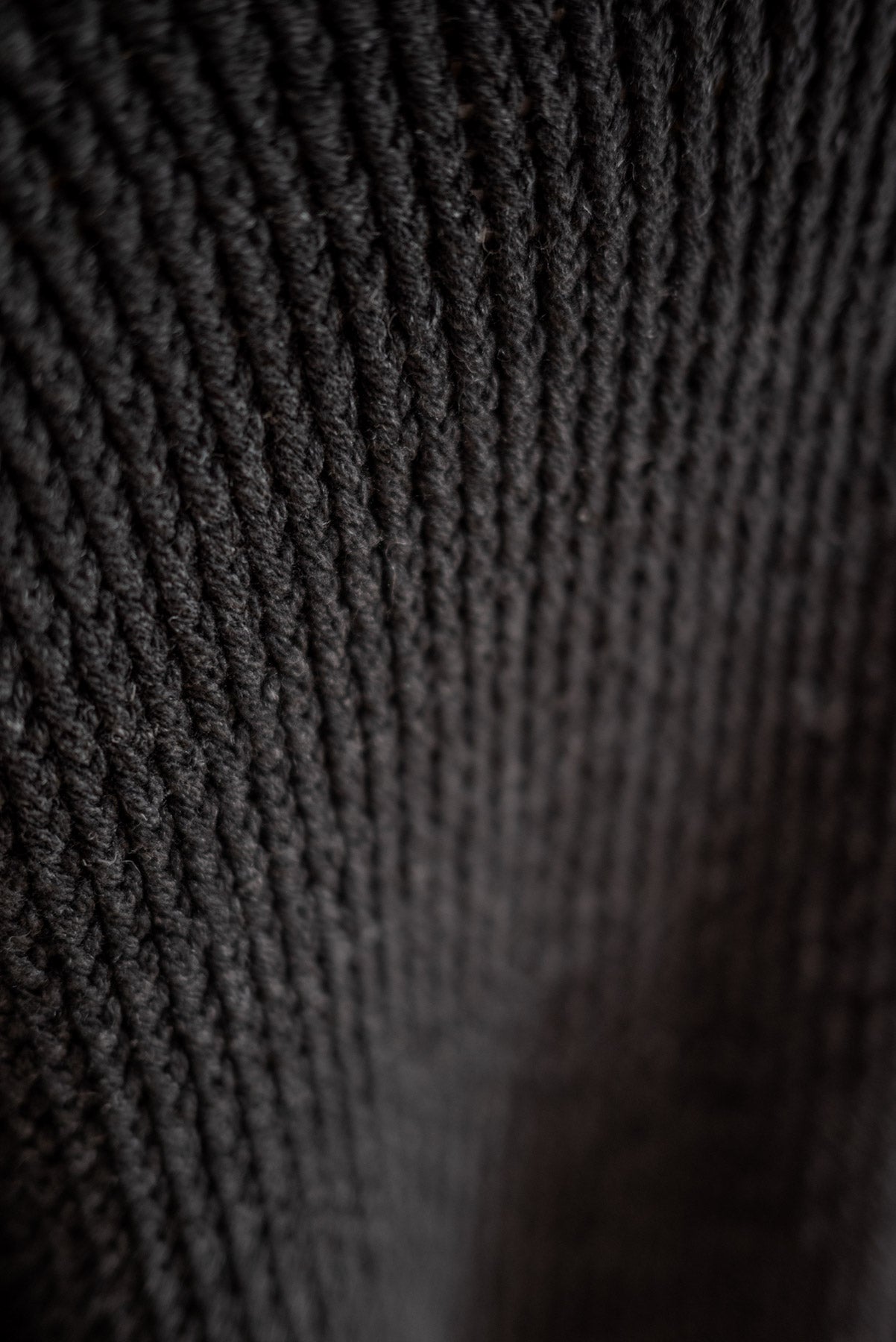 JAN-JAN VAN ESSCHE HAND KNITTED TURTLE NECK SWEATER LALIN PITCH BLACK