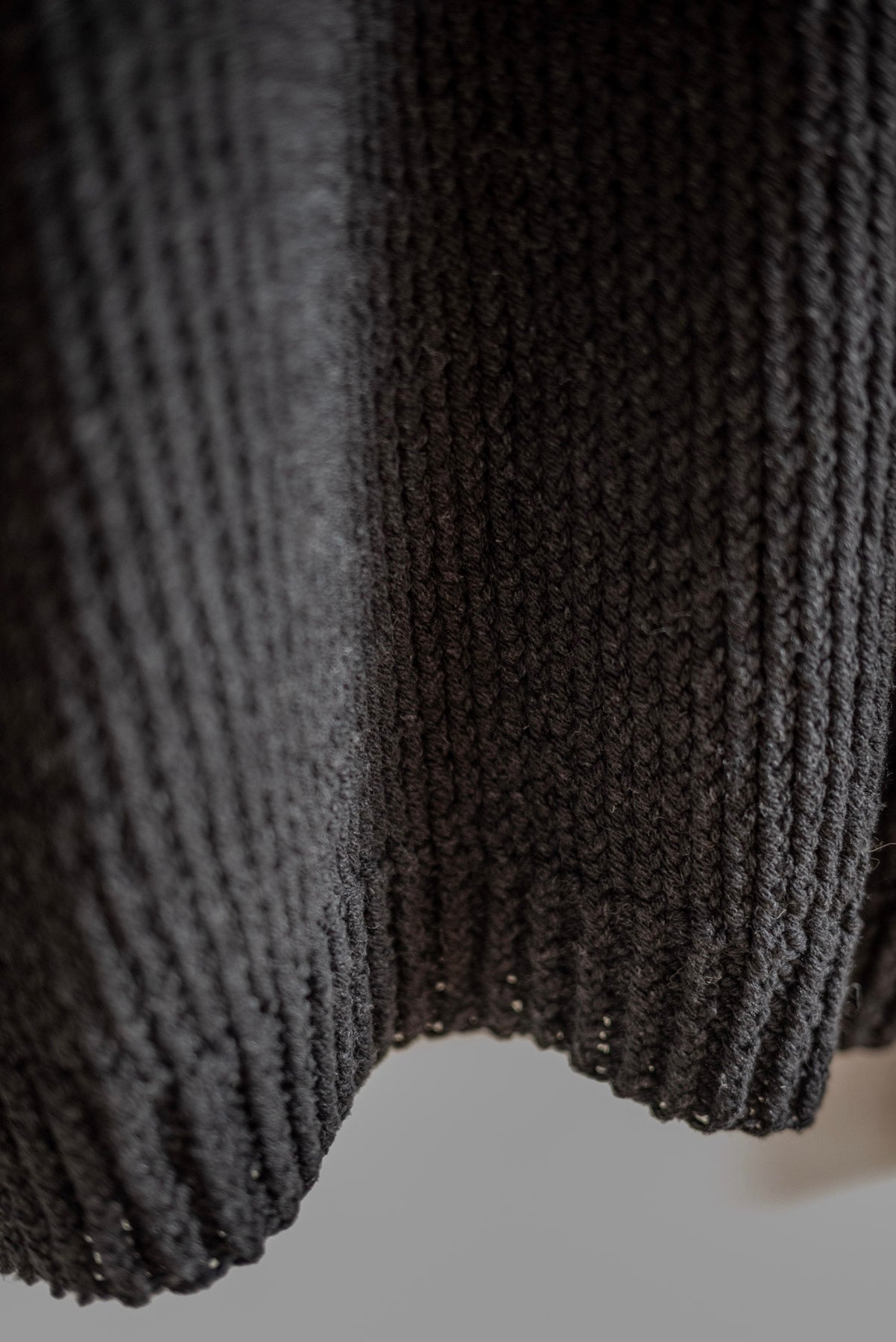 JAN-JAN VAN ESSCHE HAND KNITTED TURTLE NECK SWEATER LALIN PITCH BLACK