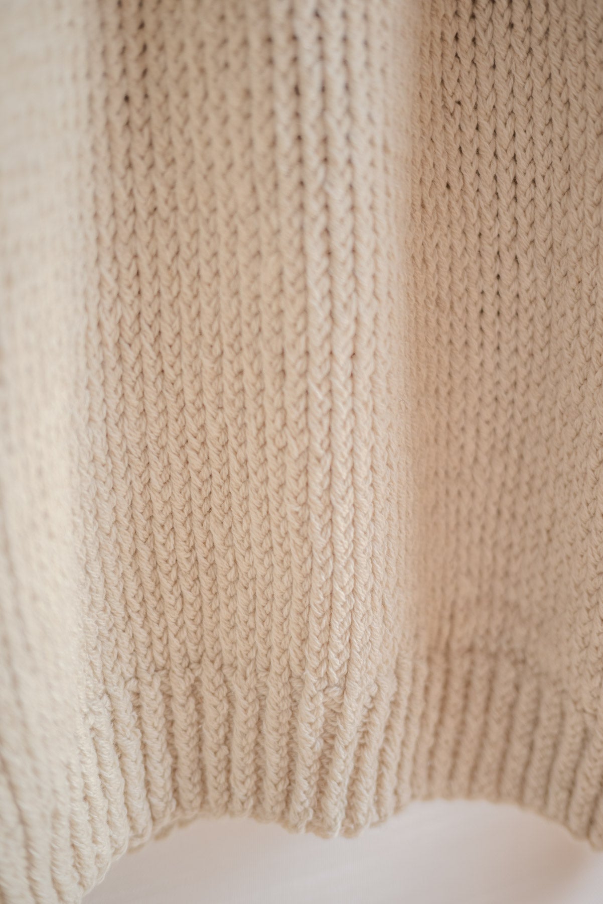 JAN-JAN VAN ESSCHE HAND KNITTED TURTLE NECK SWEATER NATURAL