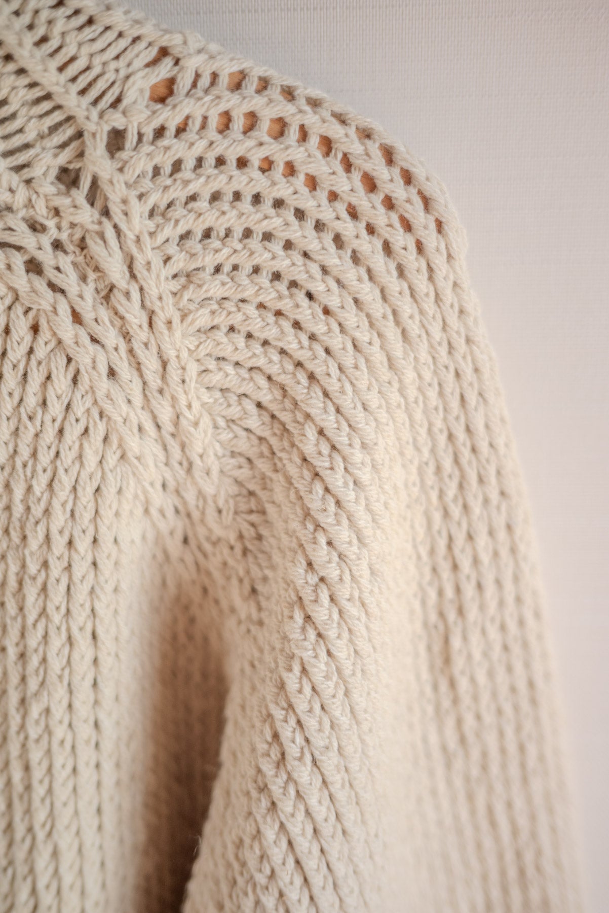 JAN-JAN VAN ESSCHE HAND KNITTED TURTLE NECK SWEATER NATURAL