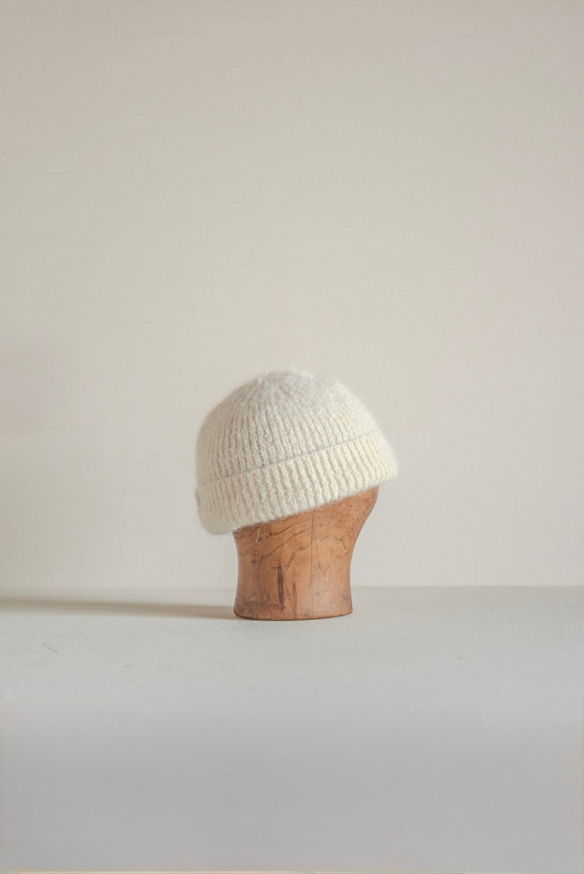 JAN-JAN VAN ESSCHE KNITTED BEANIE NATURAL