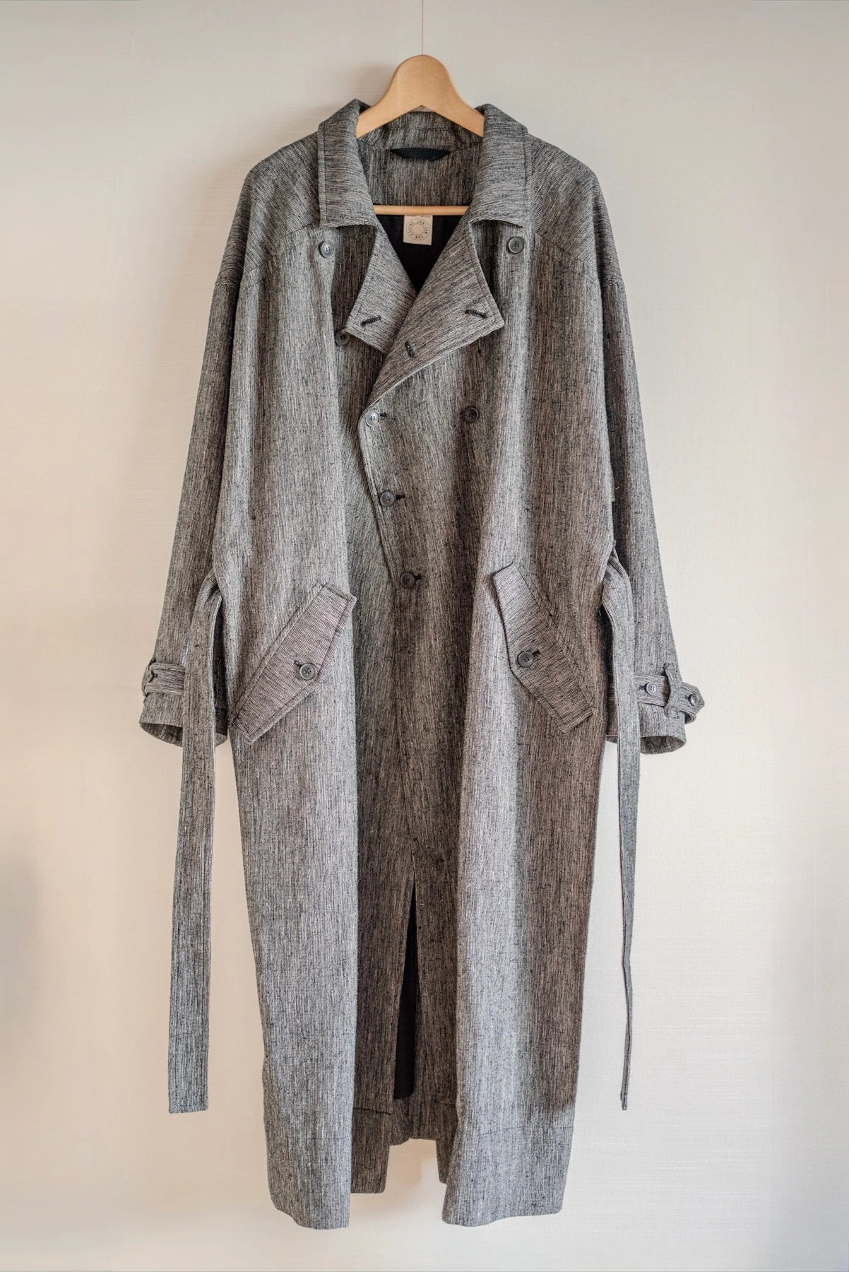 JAN-JAN VAN ESSCHE LOOSE FIT ARMY STYLE LONG COAT SILK LINEN CLOTH BLACK & WHITE