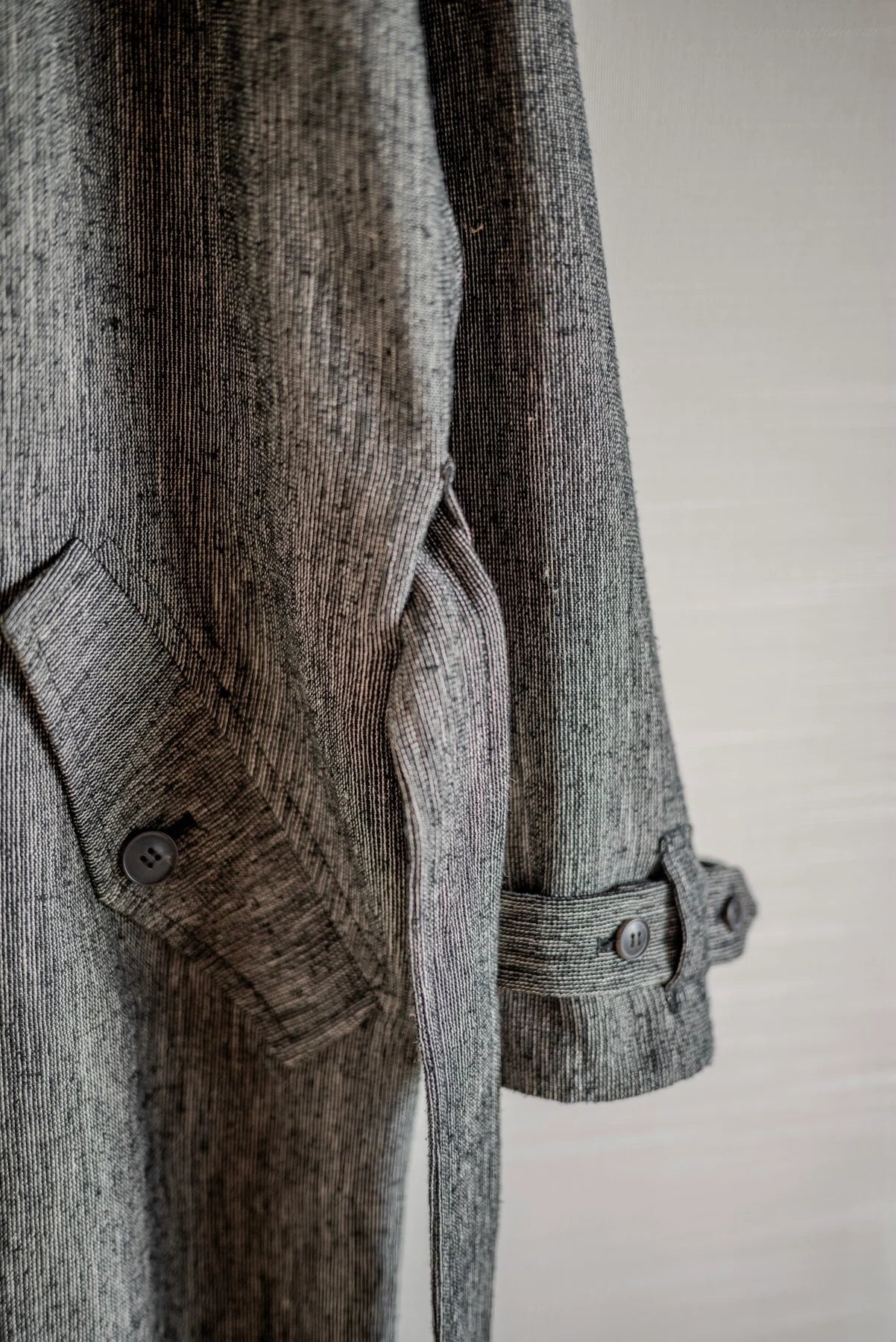 JAN-JAN VAN ESSCHE LOOSE FIT ARMY STYLE LONG COAT SILK LINEN CLOTH BLACK & WHITE