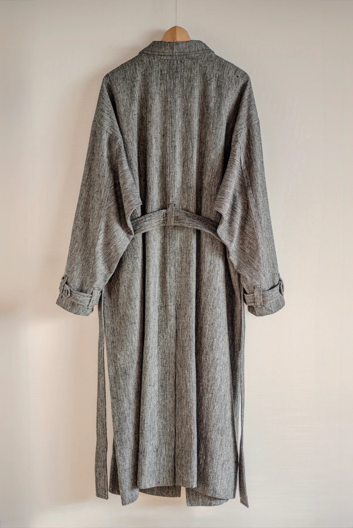 JAN-JAN VAN ESSCHE LOOSE FIT ARMY STYLE LONG COAT SILK LINEN CLOTH BLACK & WHITE