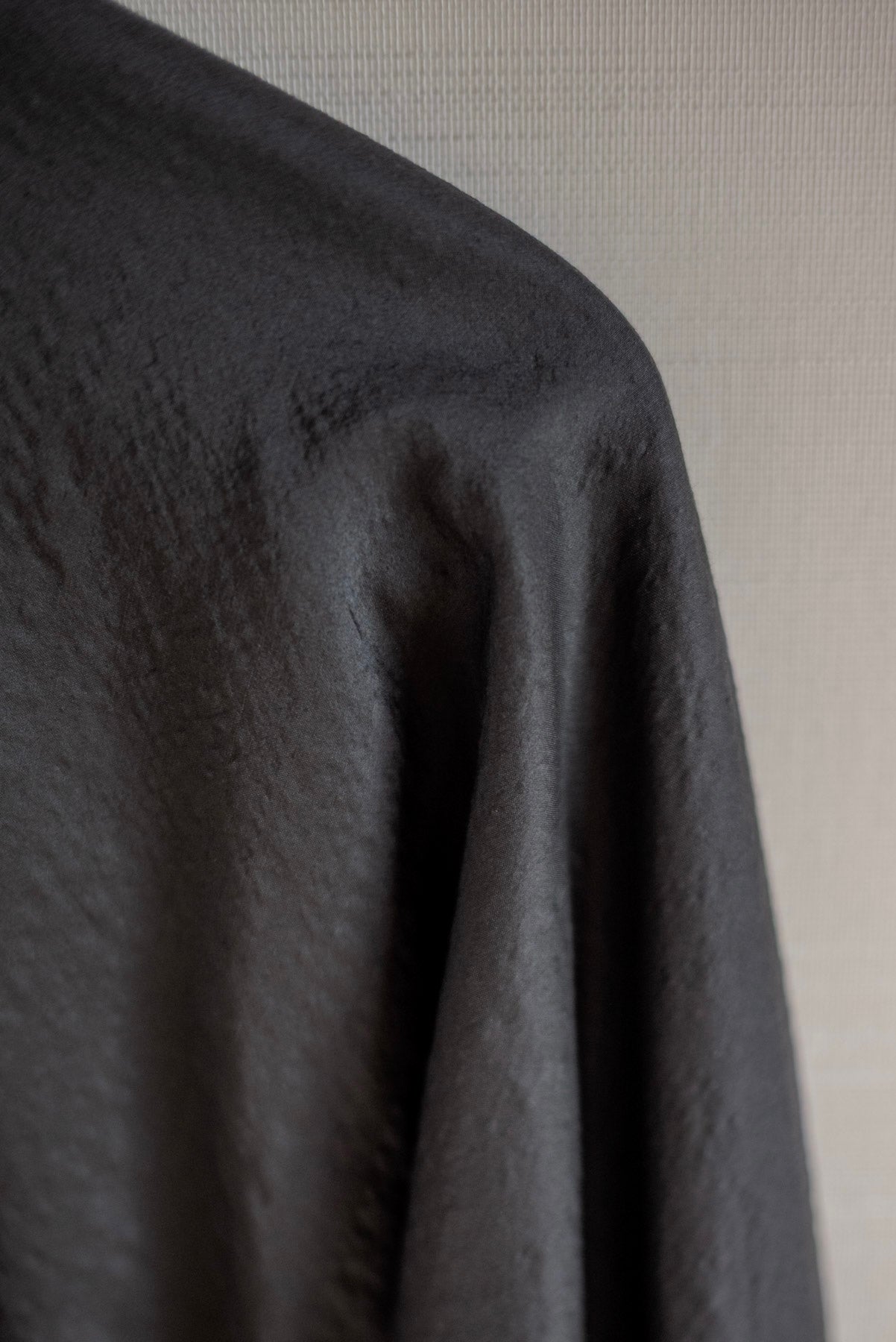 JAN-JAN VAN ESSCHE LOOSE FIT BUTTON UP DRESS SHIRT BOILED WOOL SILK CLOTH BLACK
