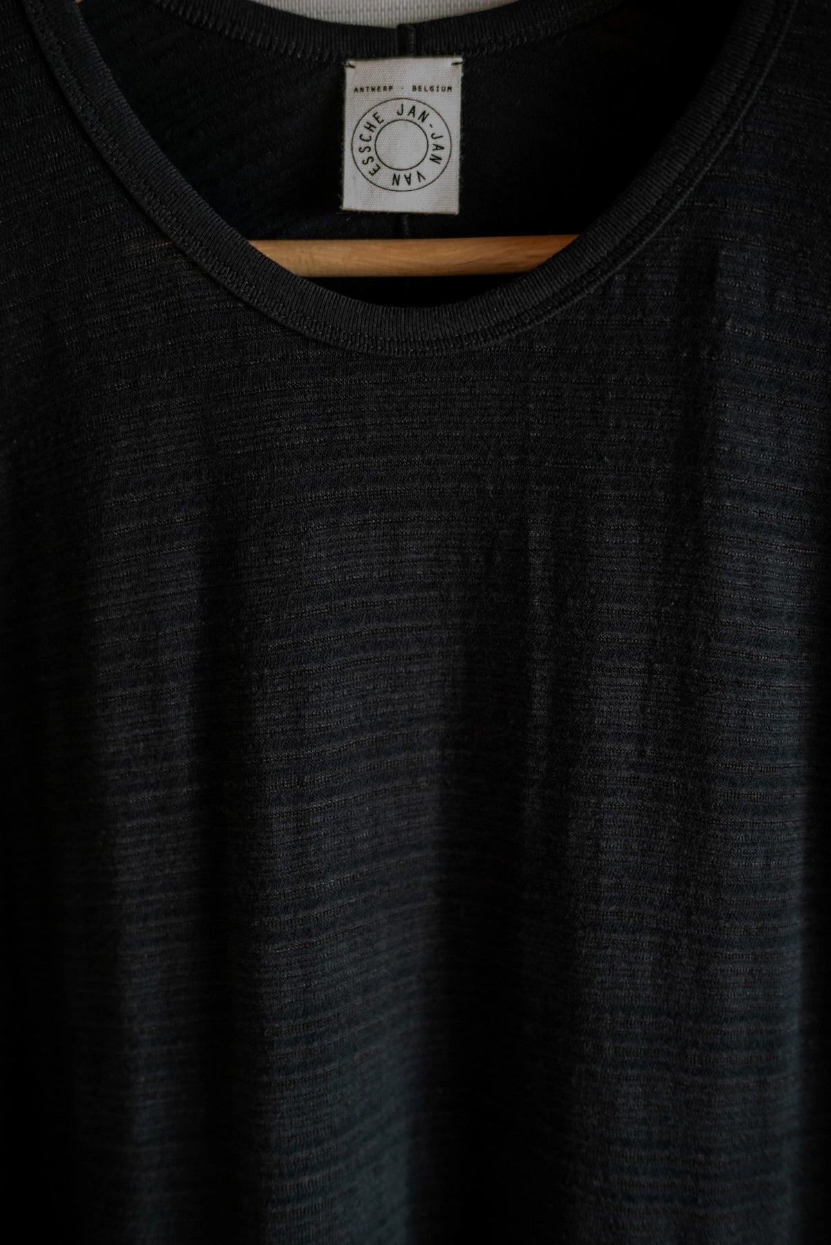 JAN-JAN VAN ESSCHE LOOSE FIT TANK TOP RIPPLE JERSEY BLACK