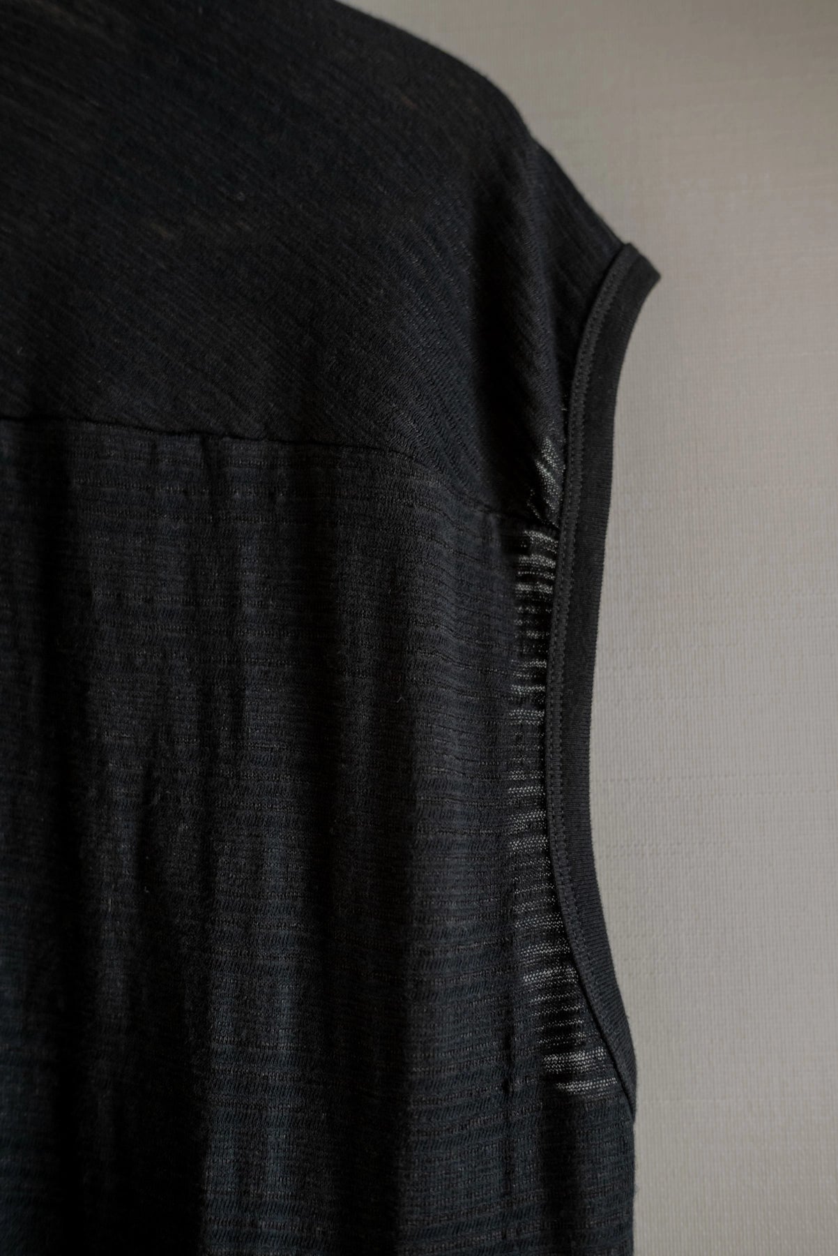 JAN-JAN VAN ESSCHE LOOSE FIT TANK TOP RIPPLE JERSEY BLACK
