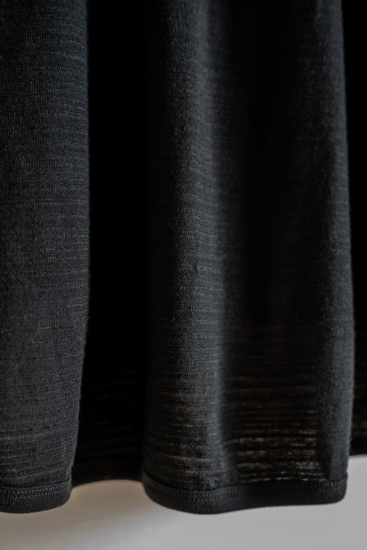 JAN-JAN VAN ESSCHE SHORT SLEEVE CREW NECK TEE RIPPLE JERSEY BLACK