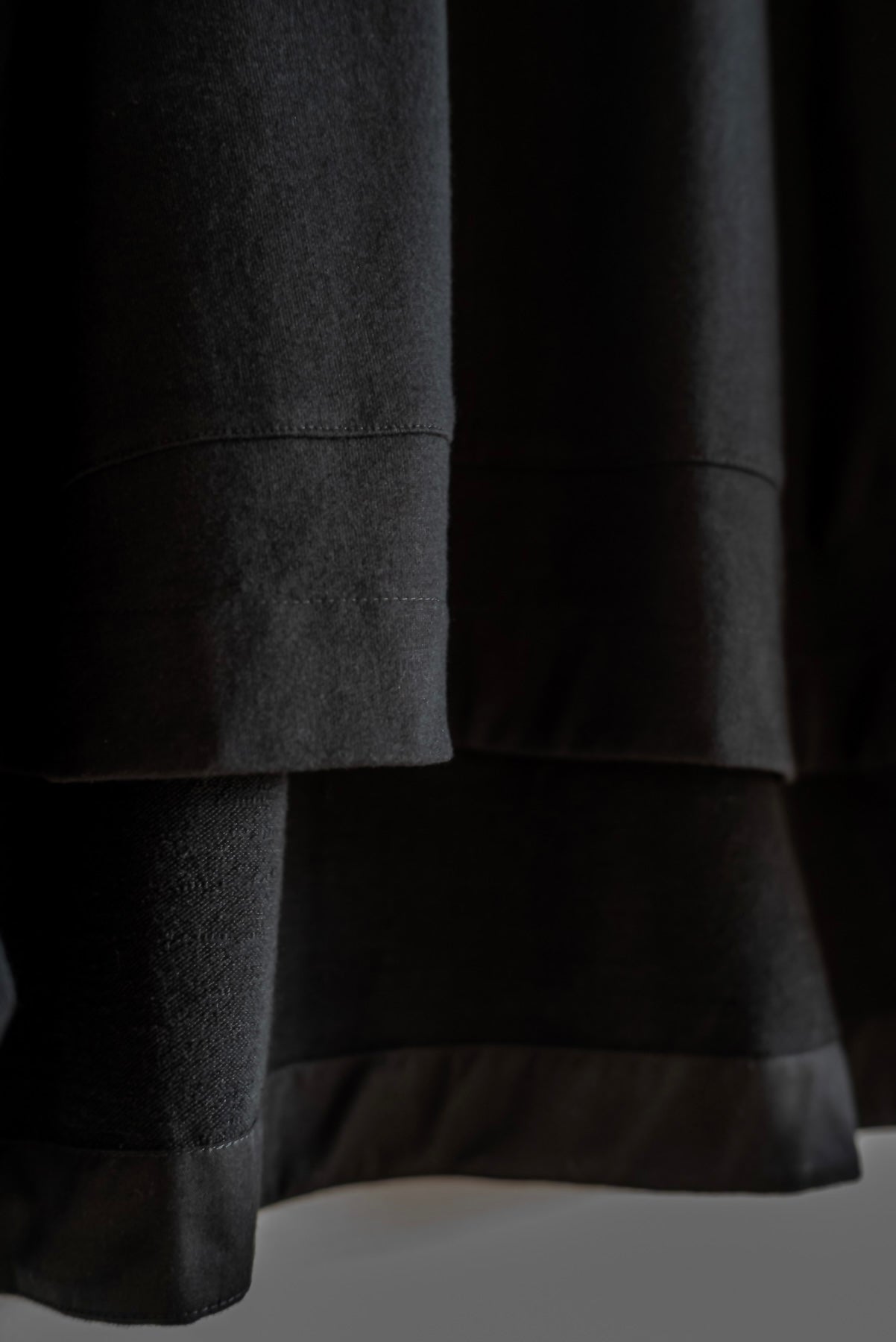 JAN-JAN VAN ESSCHE OVERSIZED SLEEVELESS HOODED SWEAT ORGANIC COTTON LINEN SWEAT SUMMER BLACK