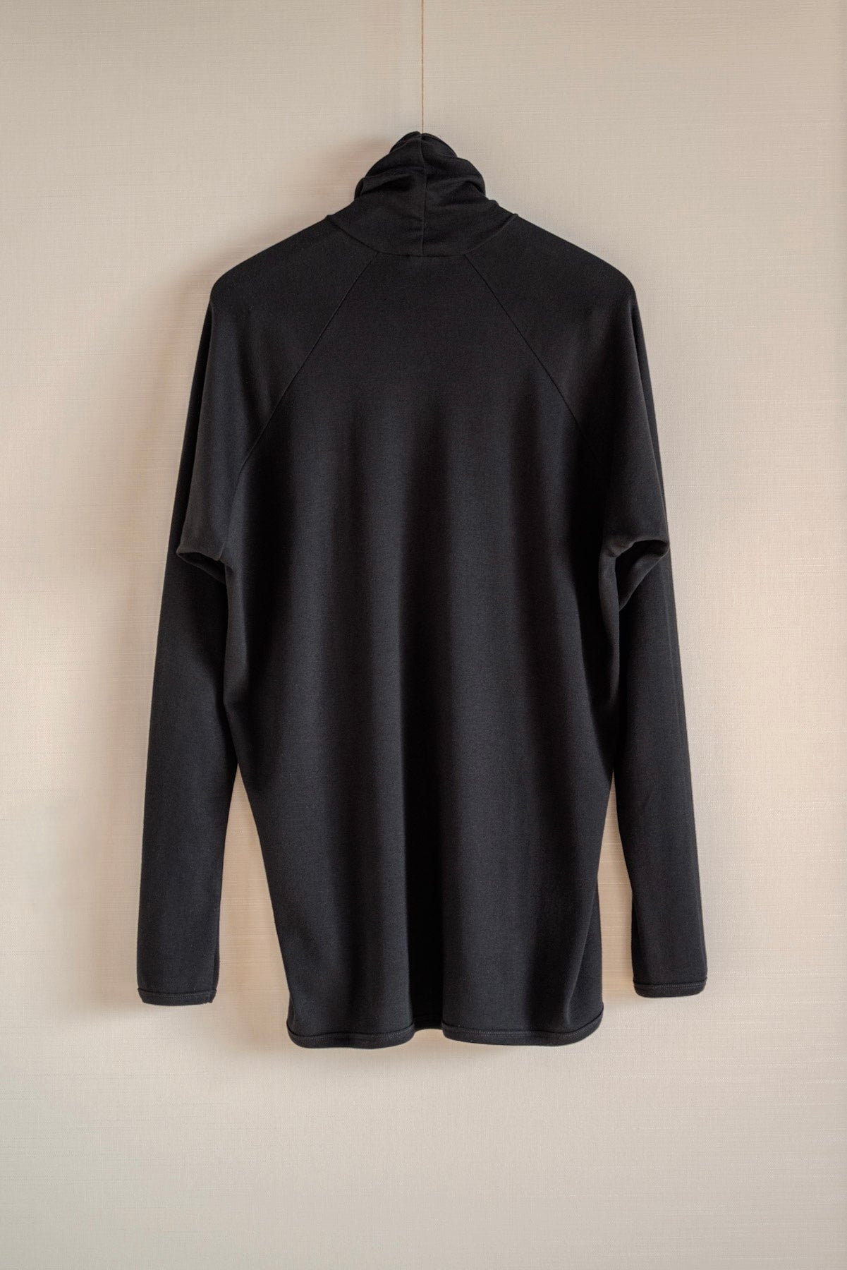 JAN-JAN VAN ESSCHE REGULAR FIT TURTLE NECK TEE BLACK