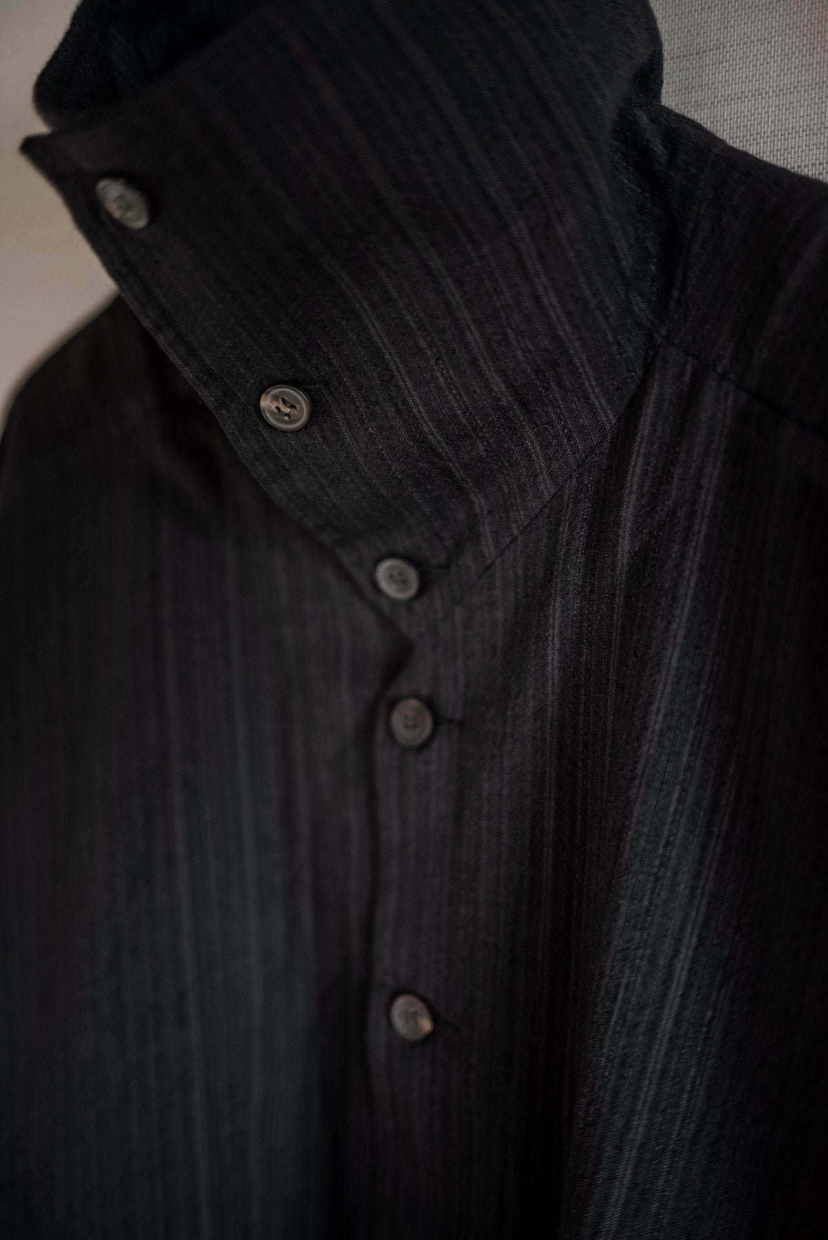 JAN-JAN VAN ESSCHE SHIRT JACKET WITH HIGH STANDING COLLAR DARK STRIPED