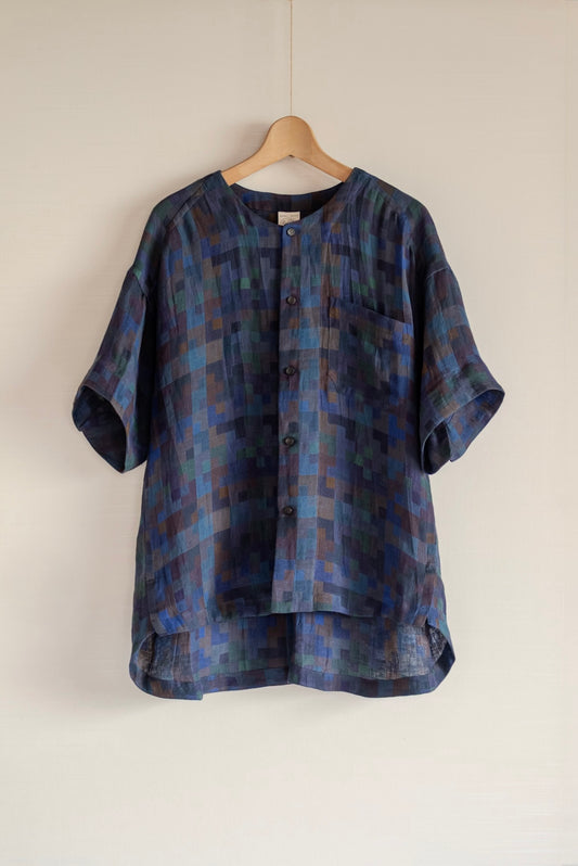 JAN-JAN VAN ESSCHE SHORT COLLARLESS SHIRT LINEN DOUBLE CLOTH PUZZLE
