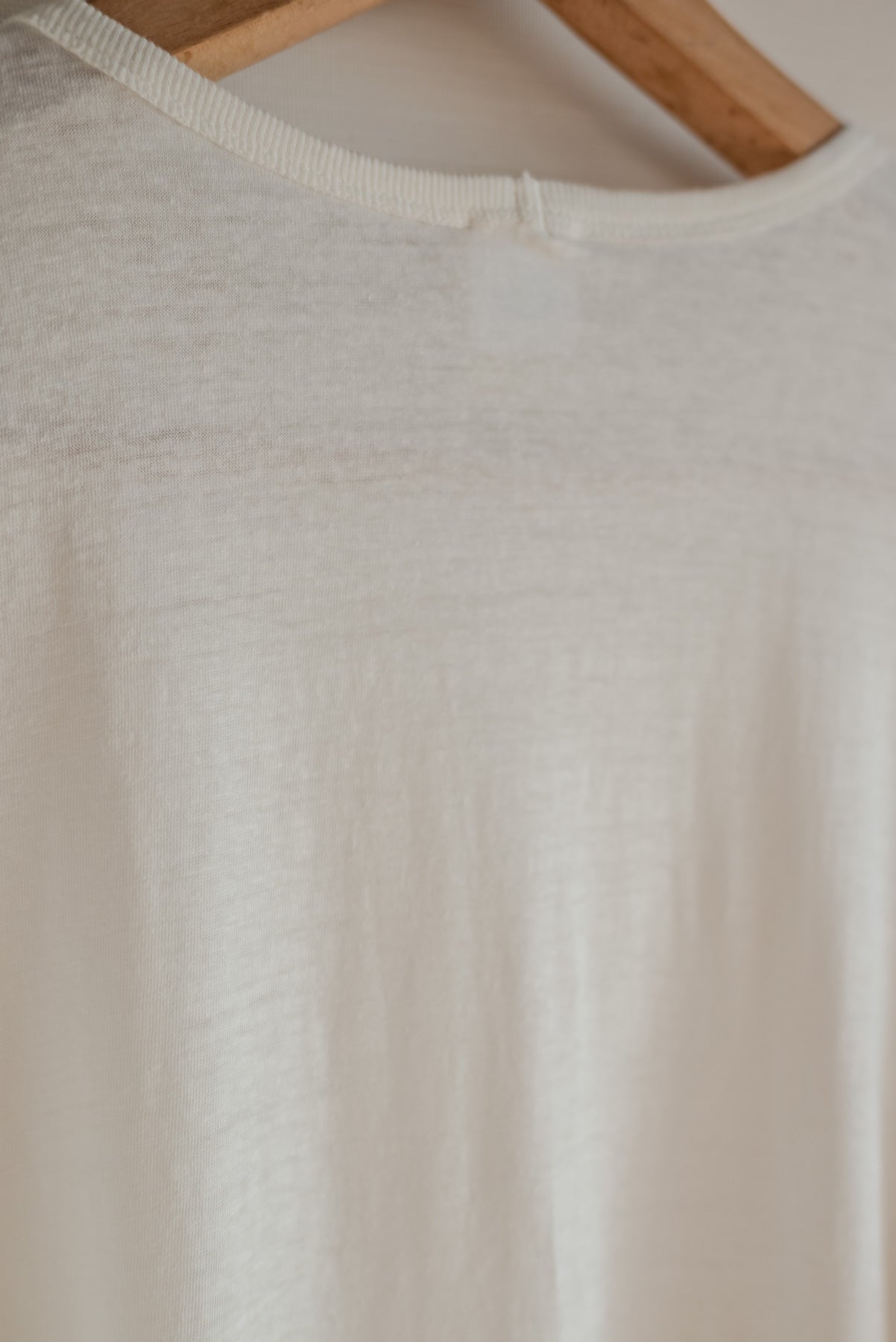 JAN-JAN VAN ESSCHE SHORT SLEEVE CREW NECK TEE ORGANIC COTTON LINEN OFF WHITE