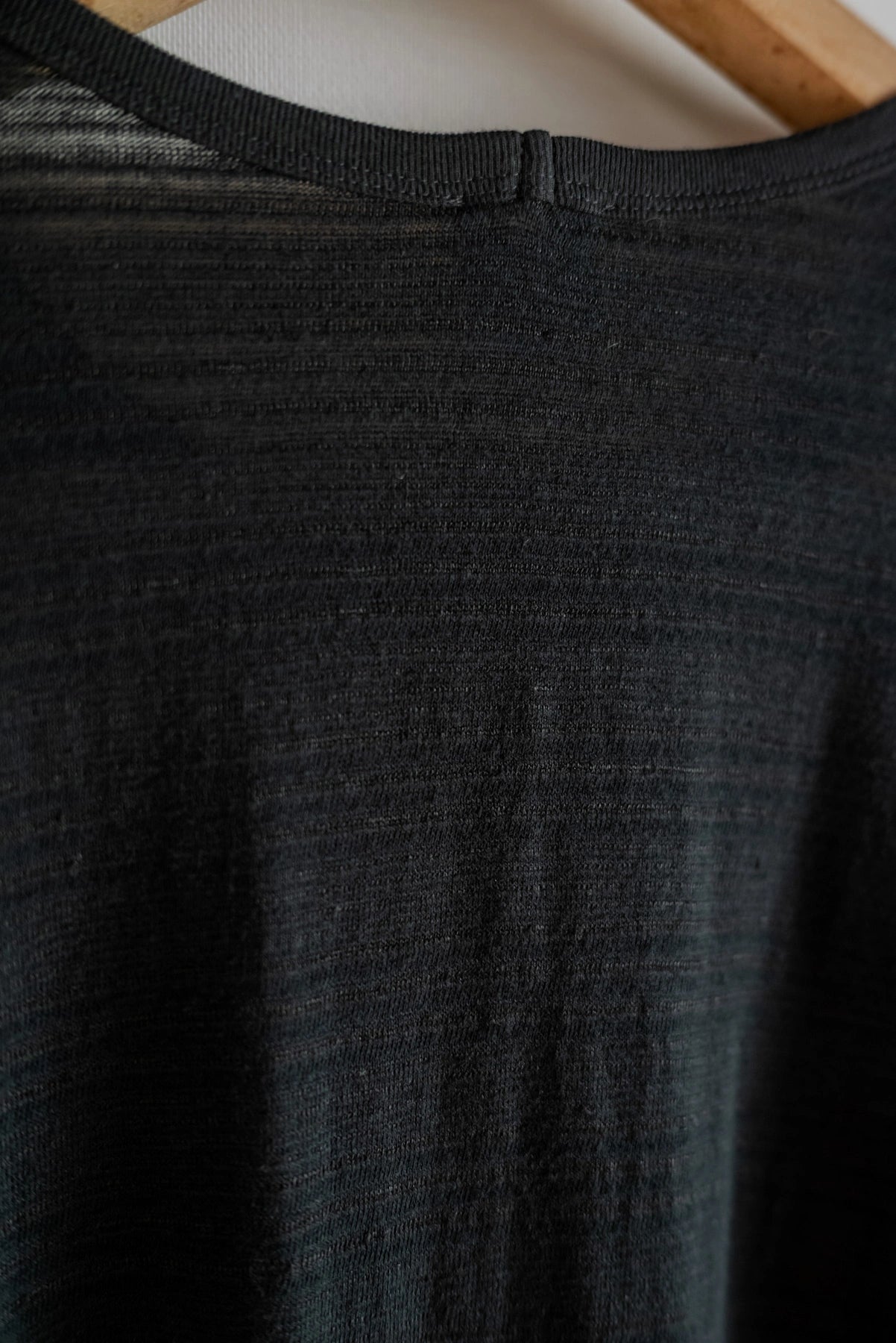 JAN-JAN VAN ESSCHE SHORT SLEEVE CREW NECK TEE RIPPLE JERSEY BLACK