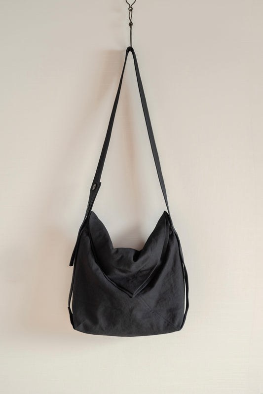 JAN-JAN VAN ESSCHE SMALL CARRIER BAG PAPER COTTON CANVAS BLACK