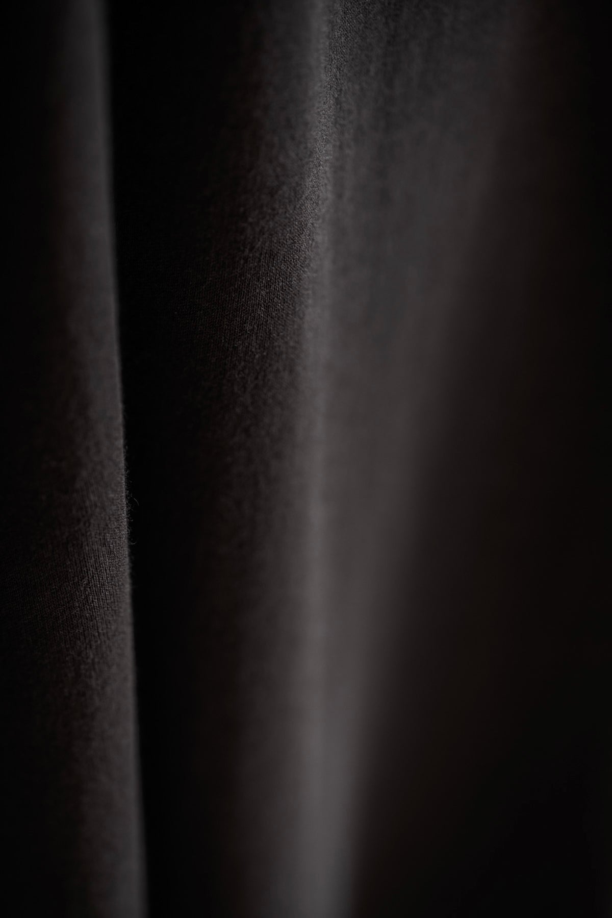 JAN-JAN VAN ESSCHE SOIL Tee #85 in cotton cashmere pancake — Ebony Black detail