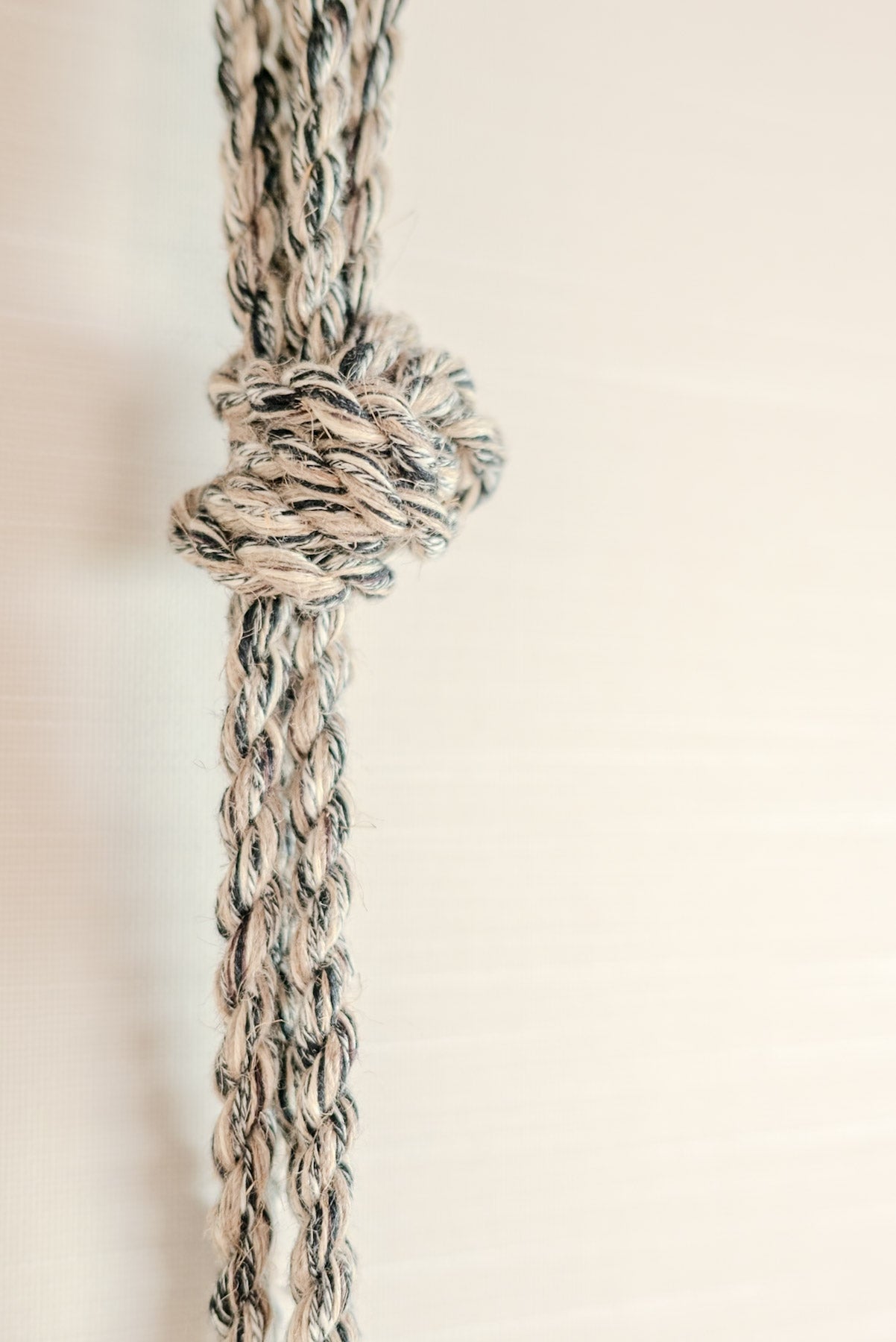 JAN-JAN VAN ESSCHE TWISTED ROPE BELT MIXED YARNS LIGHT