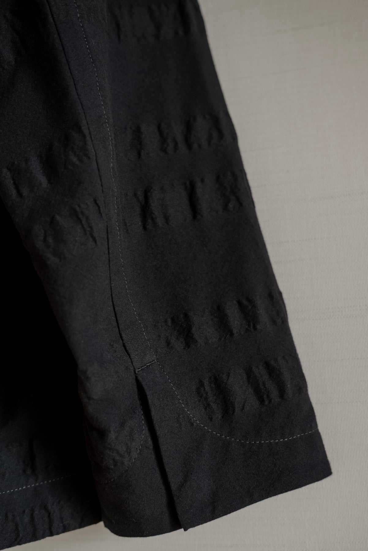 JAN-JAN VAN ESSCHE UNLINED COLLARLESS BLAZER BROAD STRIPE CLOTH BLACK