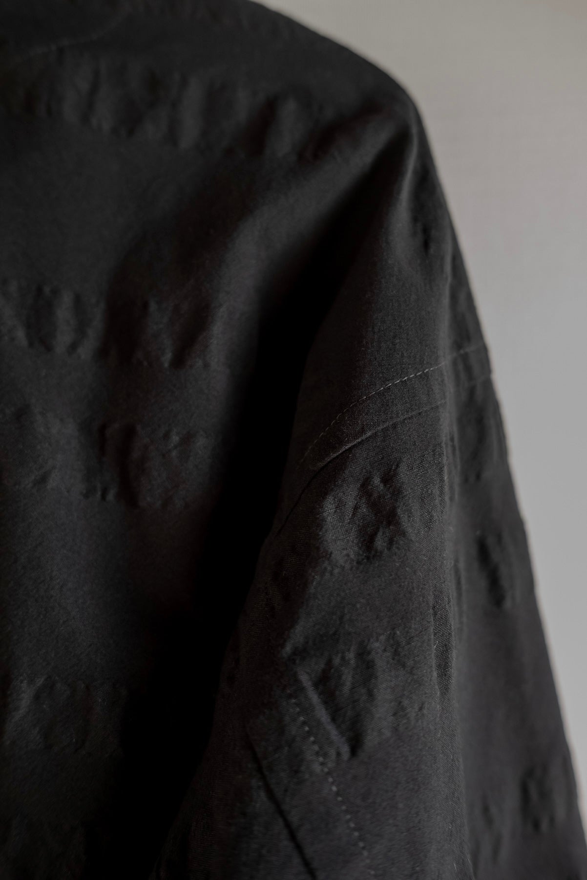 JAN-JAN VAN ESSCHE UNLINED COLLARLESS BLAZER BROAD STRIPE CLOTH BLACK