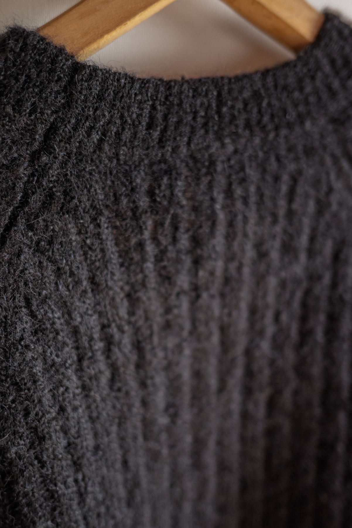 JAN-JAN VAN ESSCHE WIDE FIT KNITTED CREW-NECK SWEATER GOAT MOHAIR BLACK