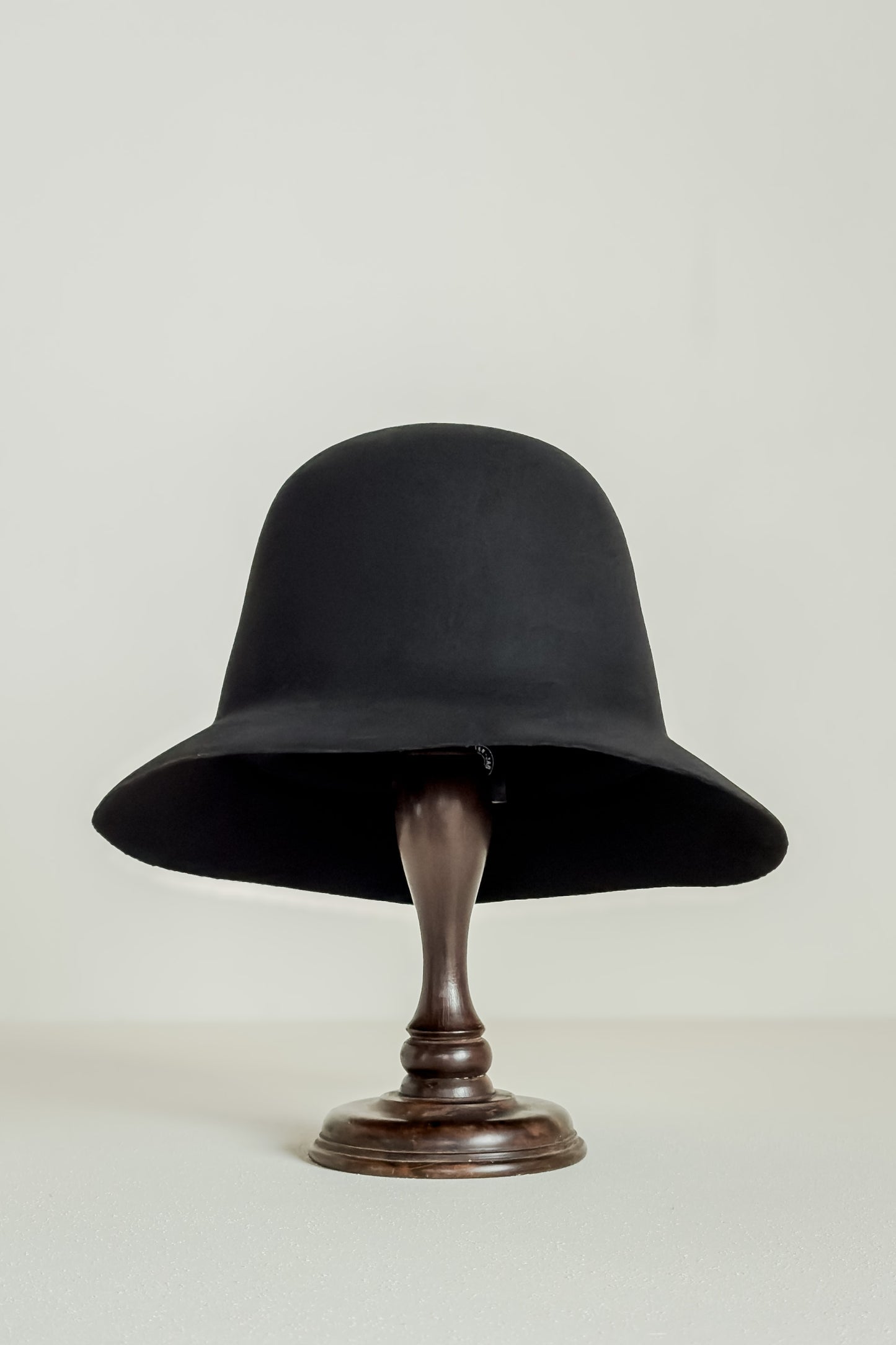 HAT#9 - BEAVER FELT - JAN JAN VAN ESSCHE