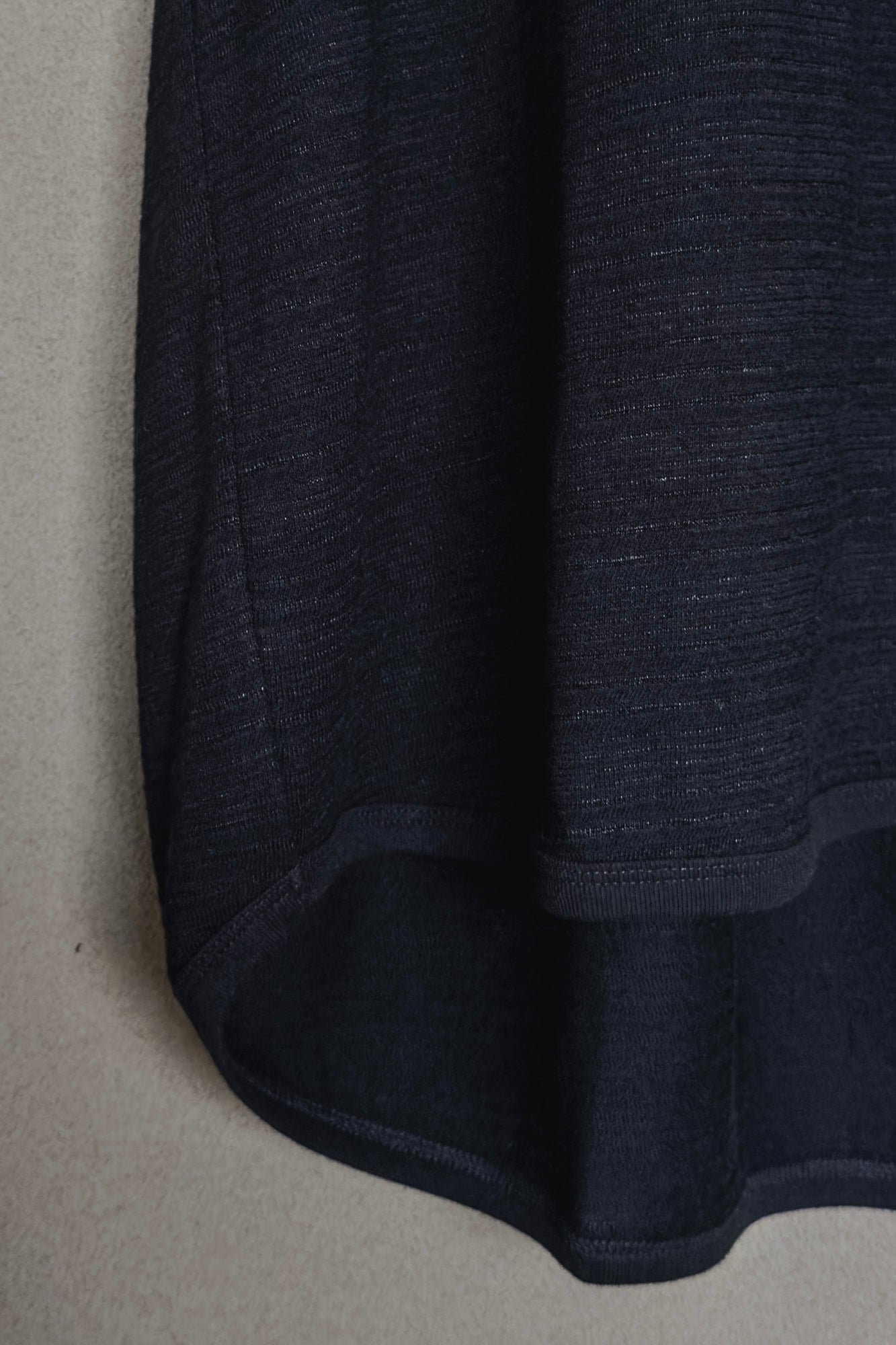 JAN-JAN VAN ESSCHE SHORT SLEEVE CREW NECK TEE RIPPLE JERSEY BLACK