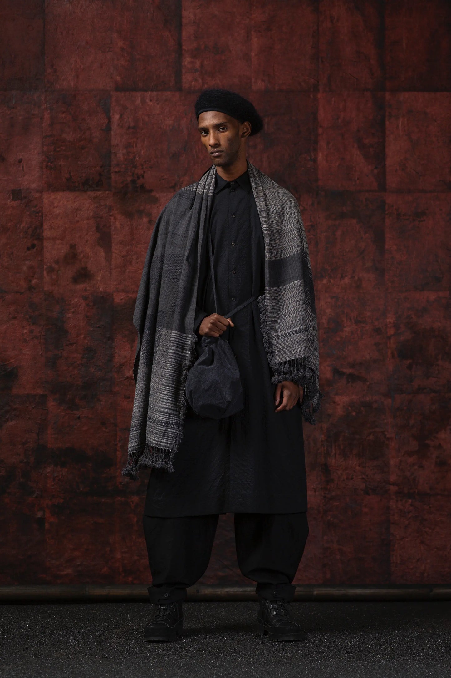 JAN-JAN VAN ESSCHE ERI SILK HANDWOVEN STOLE