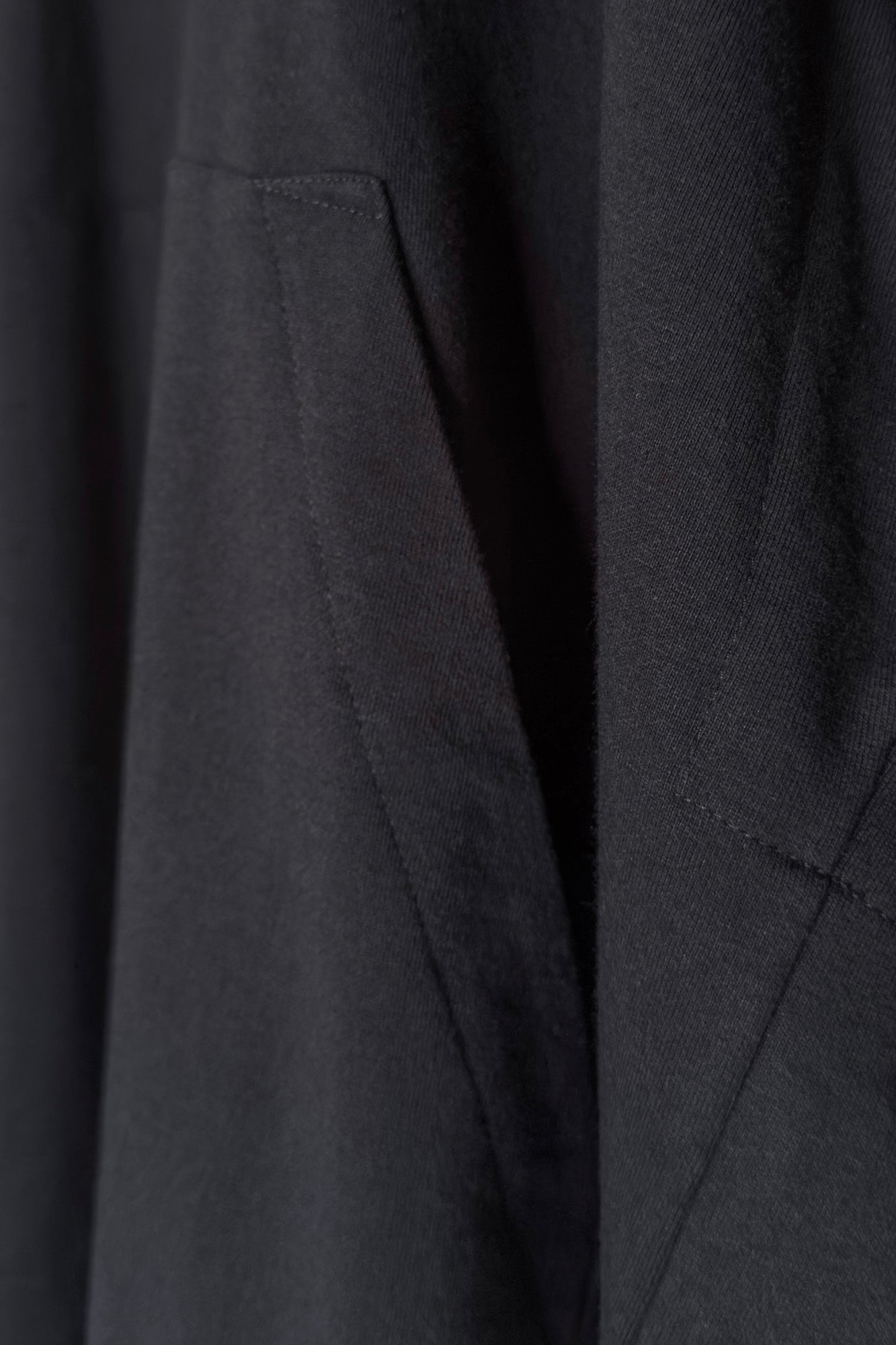 JAN-JAN VAN ESSCHE OVERSIZED SLEEVELESS HOODED SWEAT ORGANIC COTTON LINEN SWEAT SUMMER BLACK