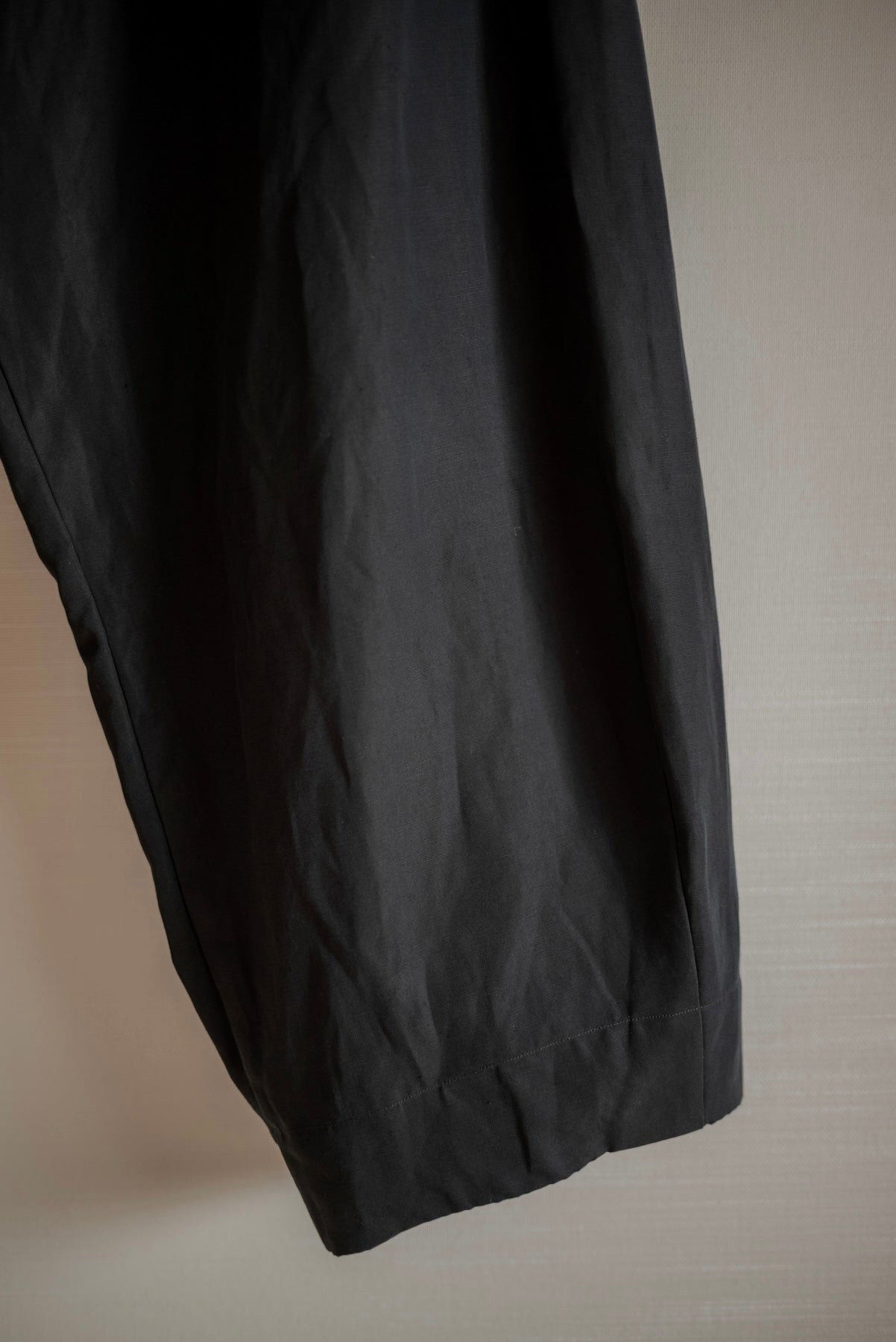 UNKRUID CLOUDY SHAPED TROUSERS