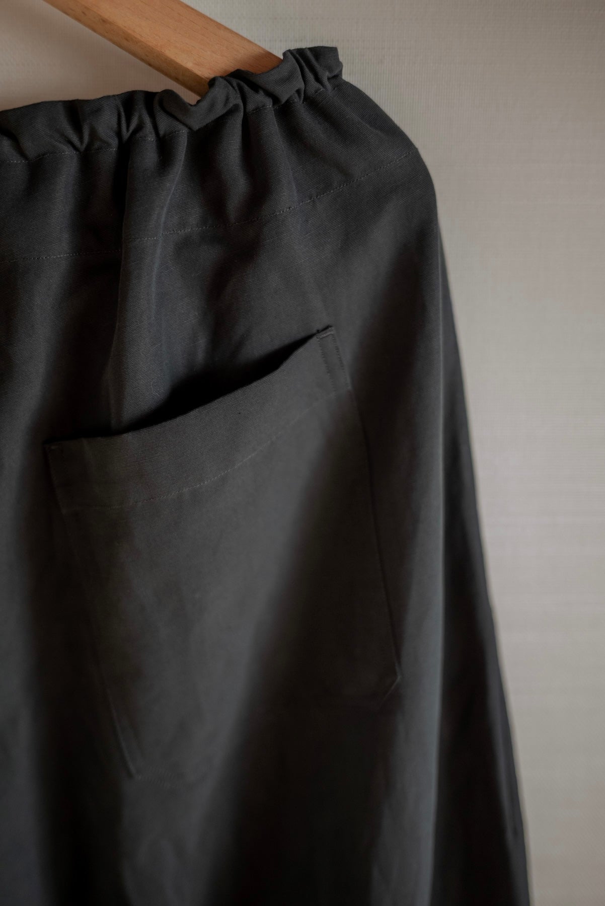 UNKRUID CLOUDY SHAPED TROUSERS