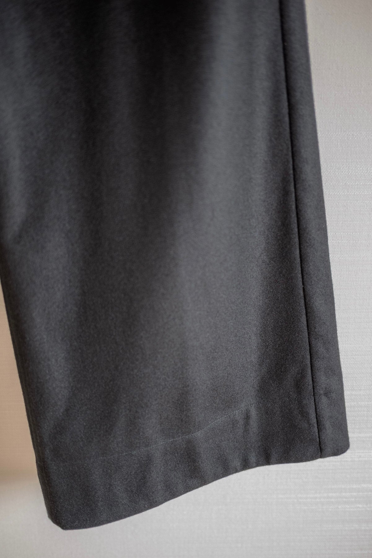 PANTALON LARGE UNKRUID EN LODEN FIN NOIR